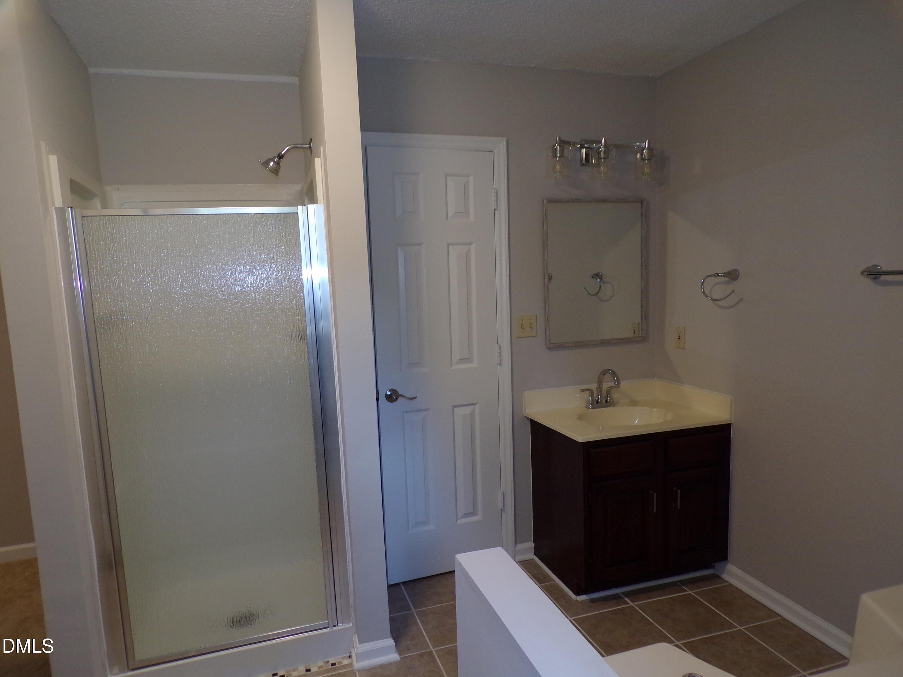 610 Cross Timbers Drive Property Photo 30
