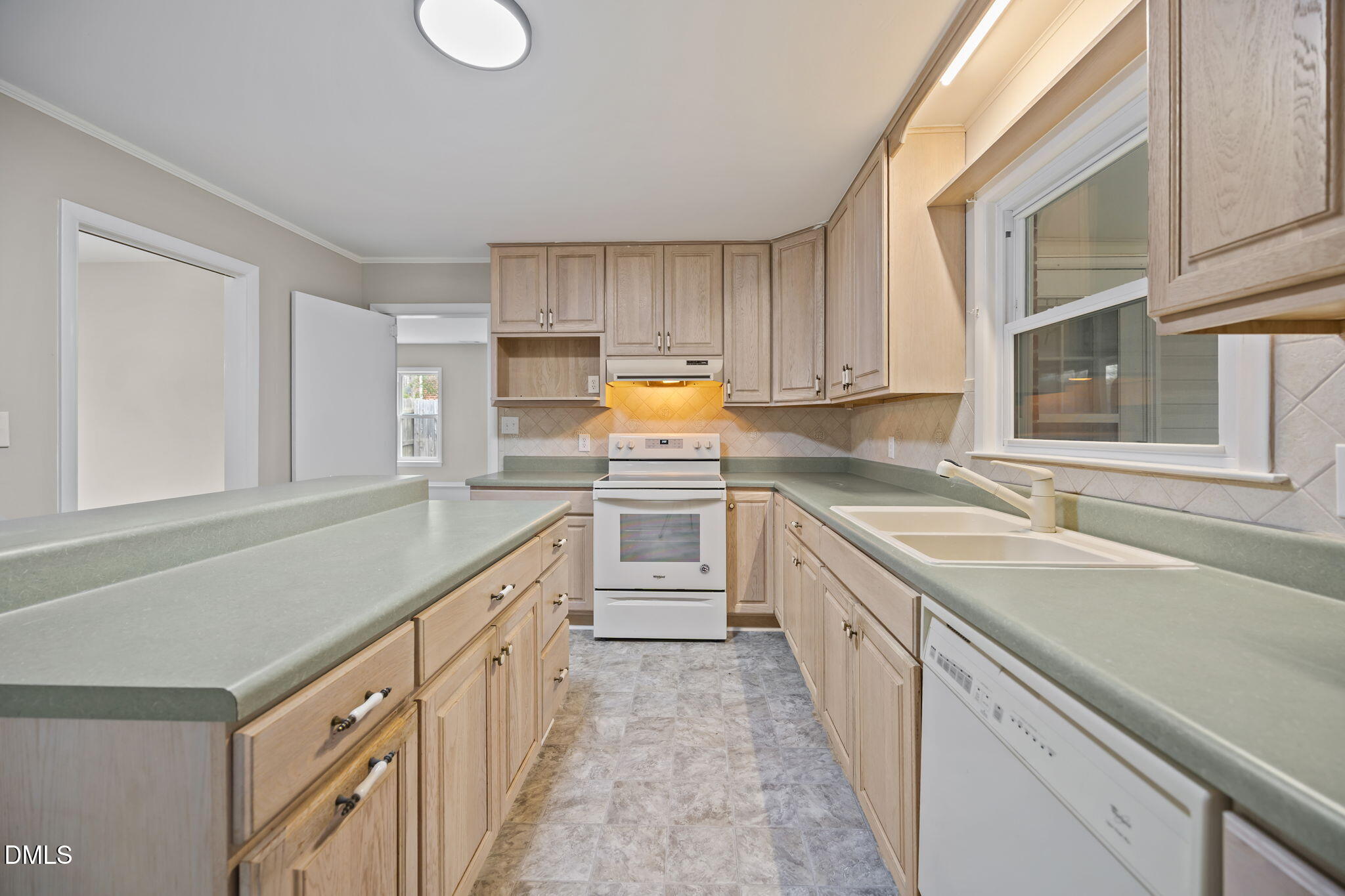 637 Buck Jones Road Property Photo 15