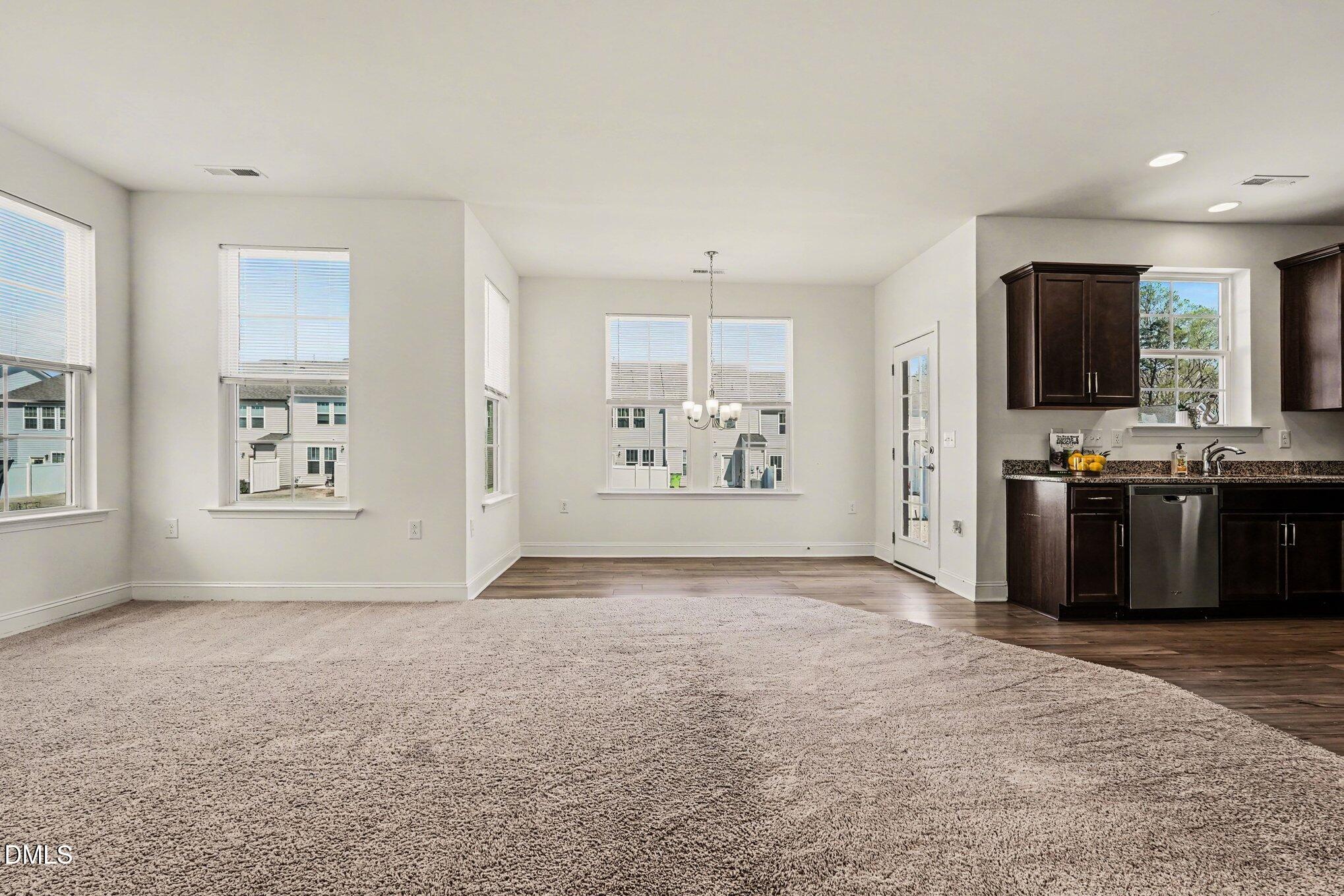 111 Antler Steel Drive Property Photo 6