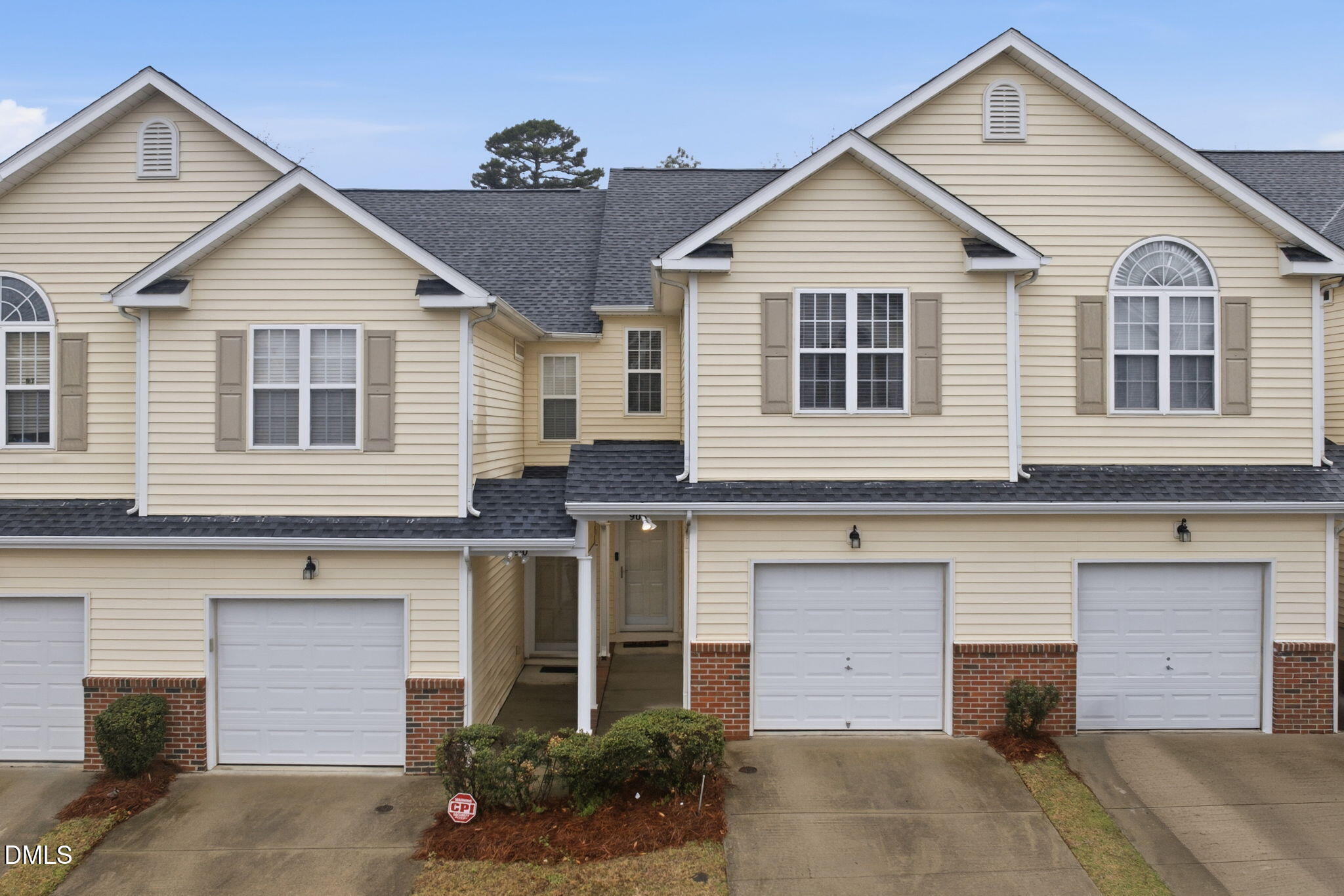 908 Hadel Place Property Photo 1
