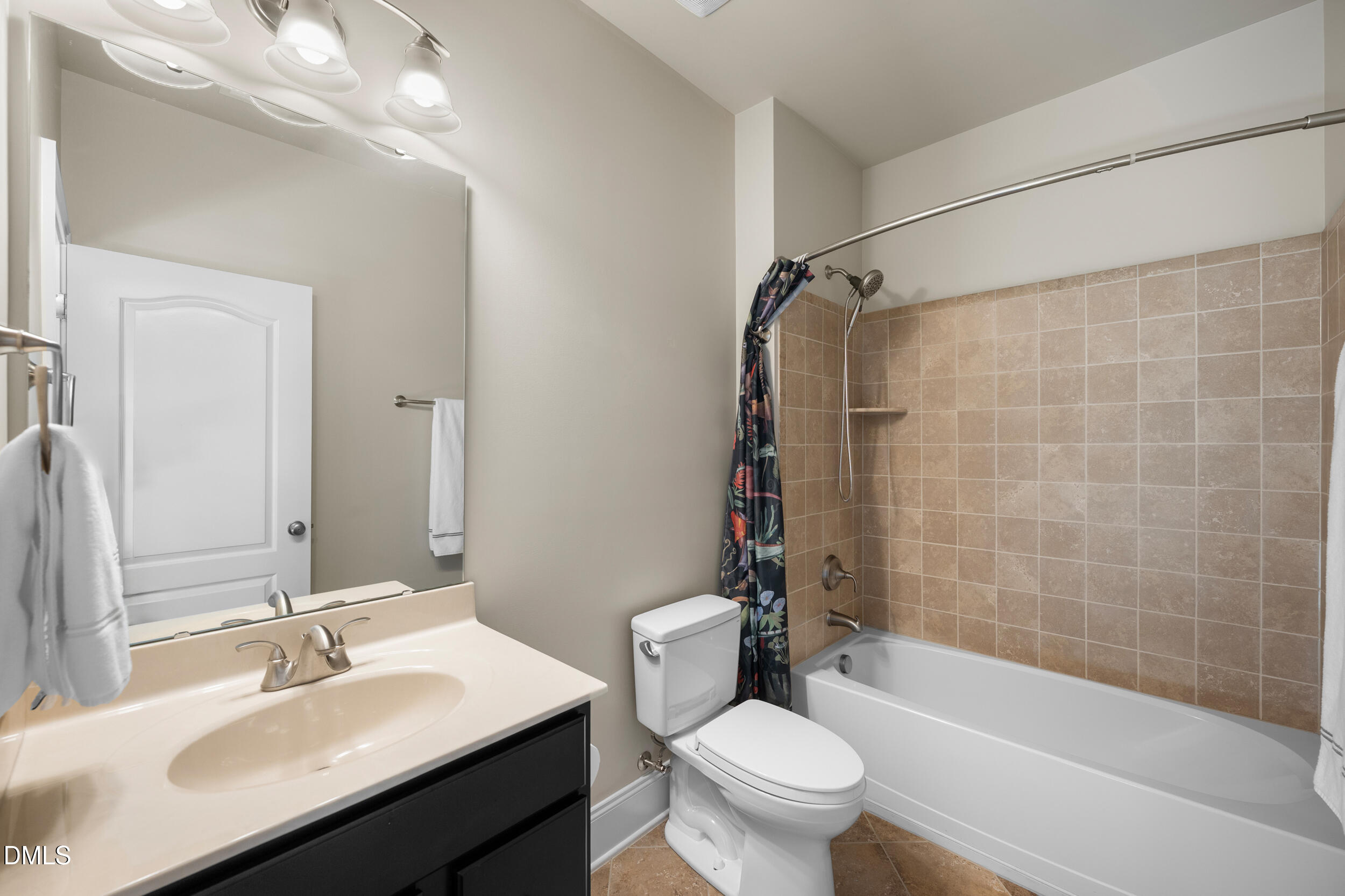 7029 Hasentree Way Property Photo 35