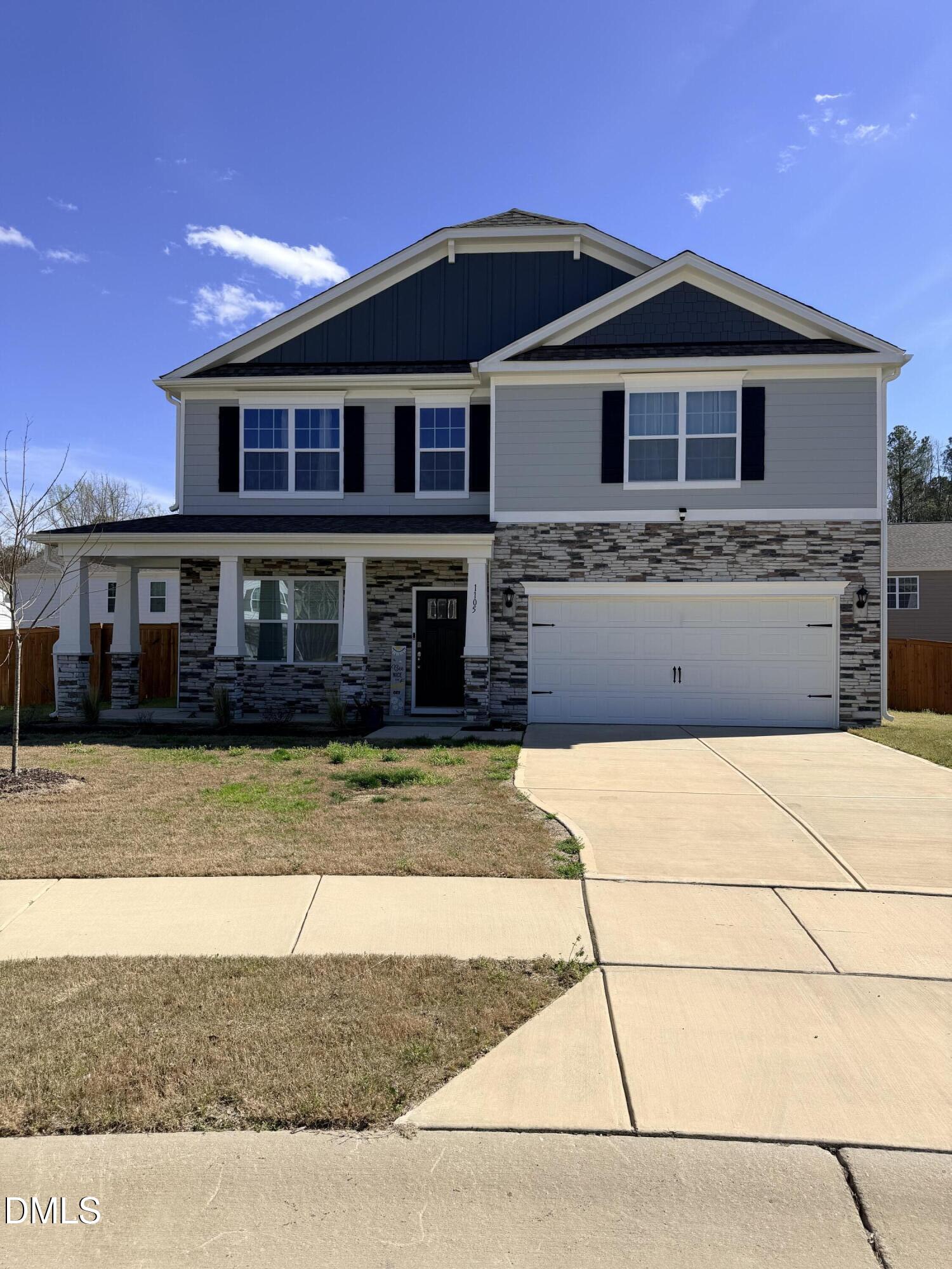 1105 Kenza Court Property Photo 1