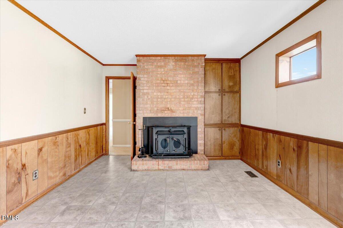 301 Brown Circle Property Photo 10