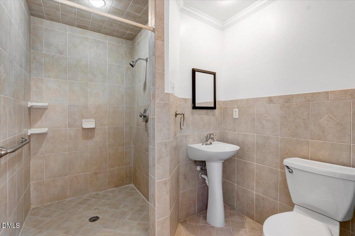 301 Brown Circle Property Photo 23