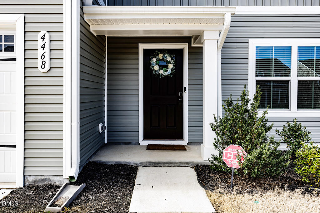 4468 Captain Falls Drive Property Photo 2