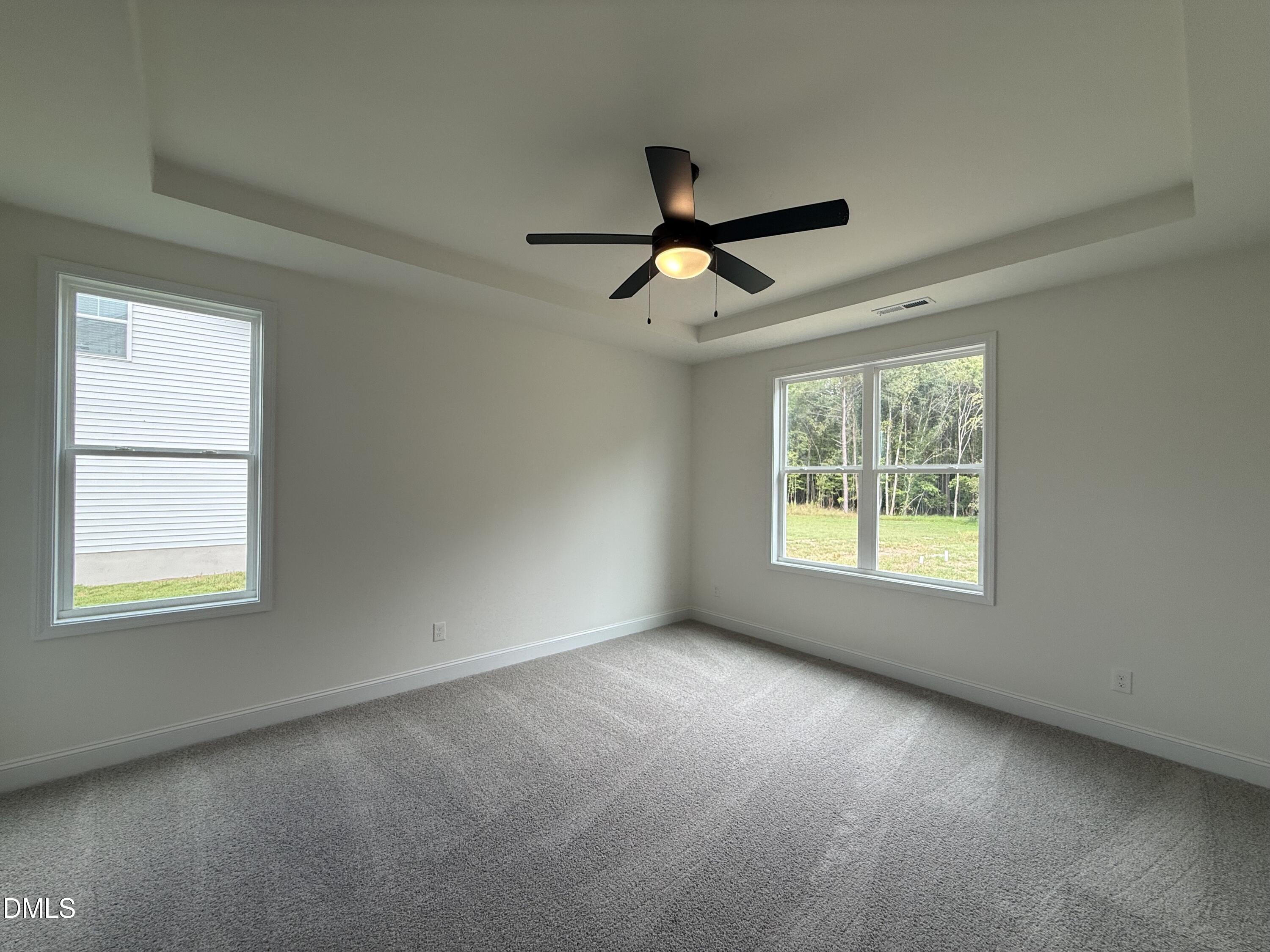 137 Cardovia Way Property Photo 8