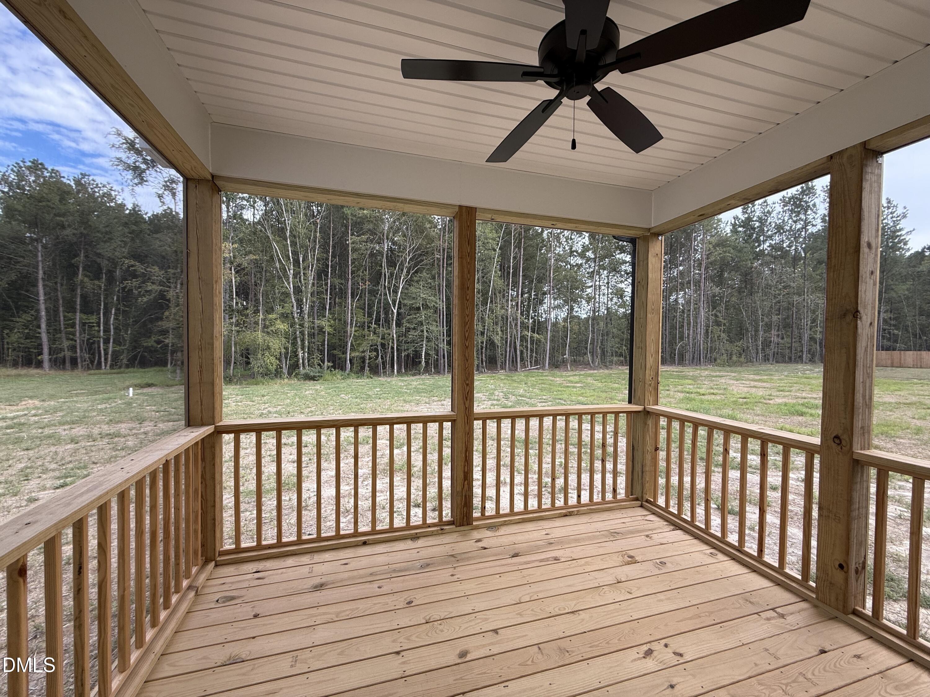 137 Cardovia Way Property Photo 16