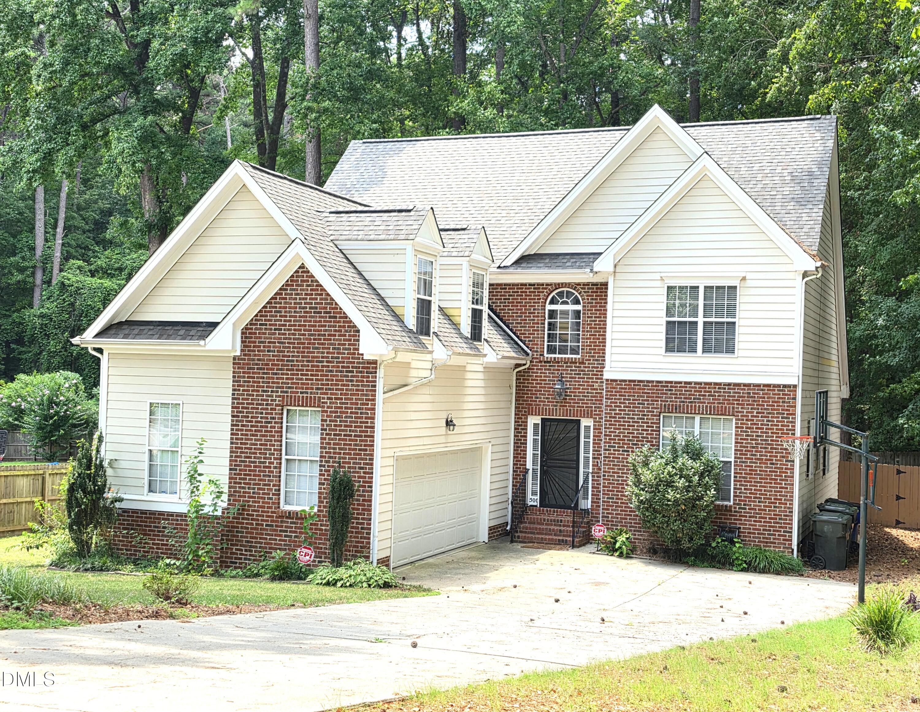 500 Sherrybrook Drive
