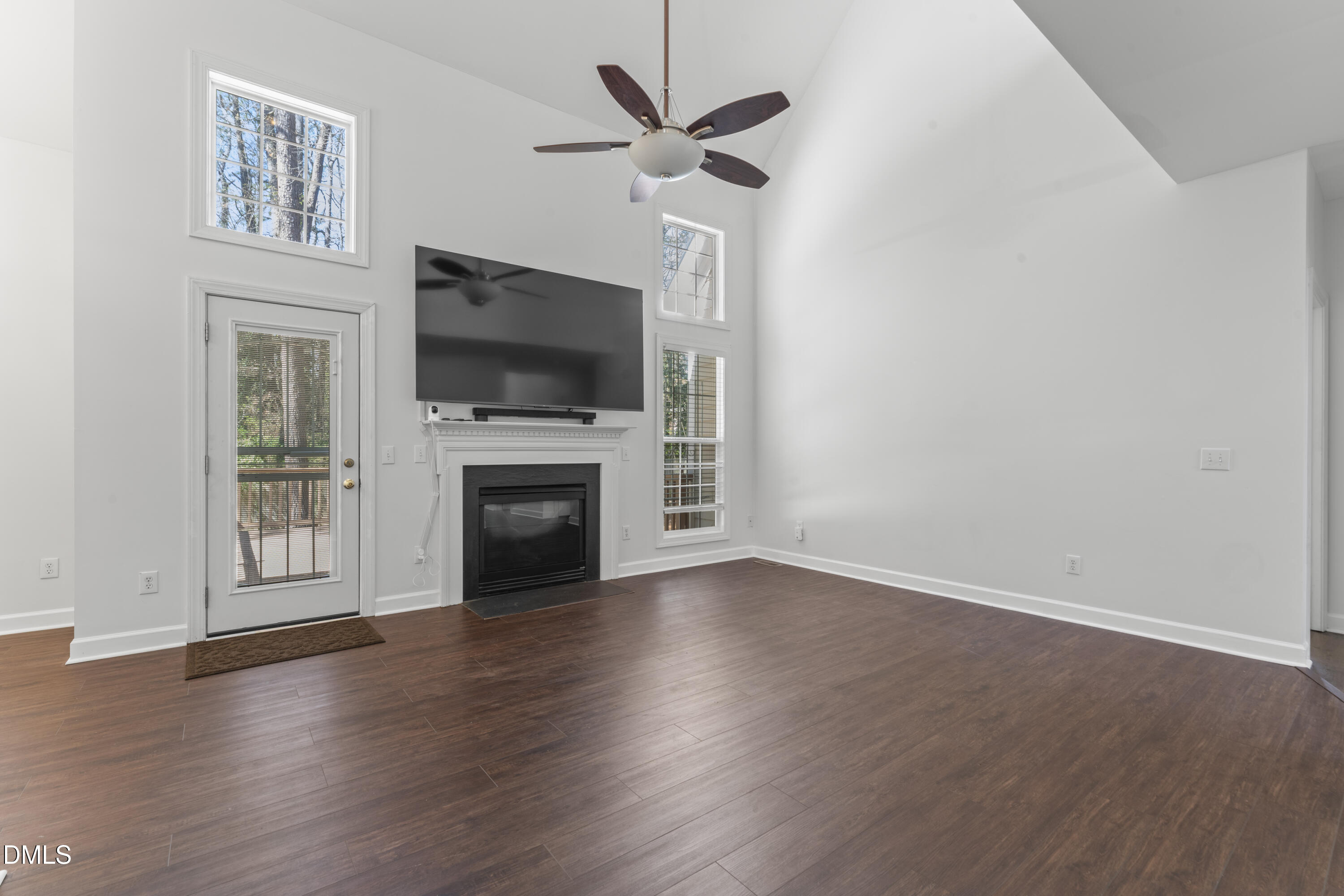 500 Sherrybrook Drive Property Photo 13