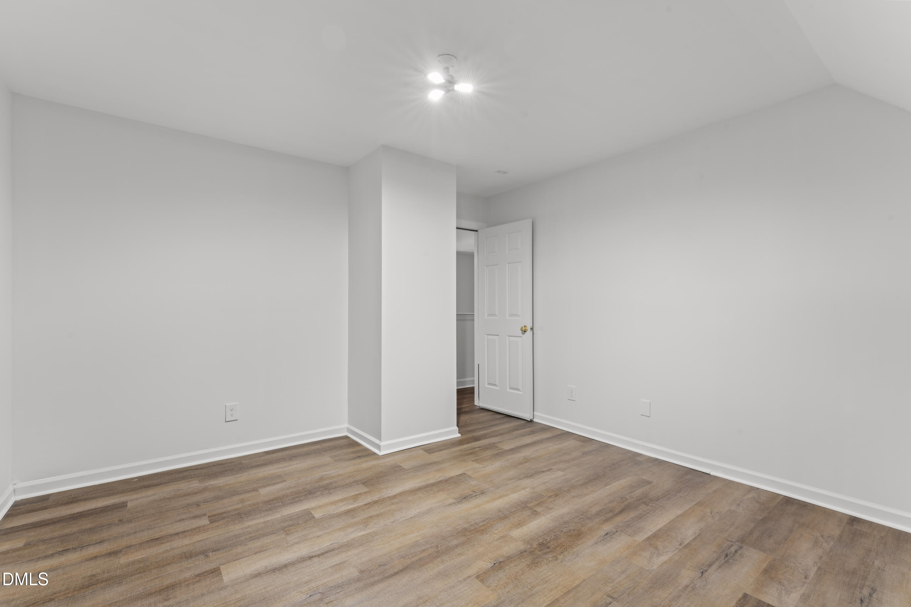 500 Sherrybrook Drive Property Photo 24