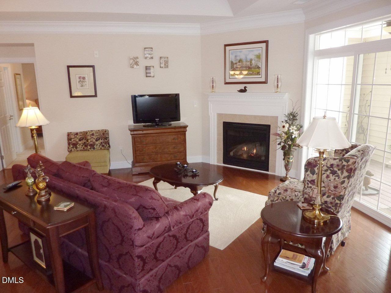 10400 Rosegate Court 302 Property Photo 6