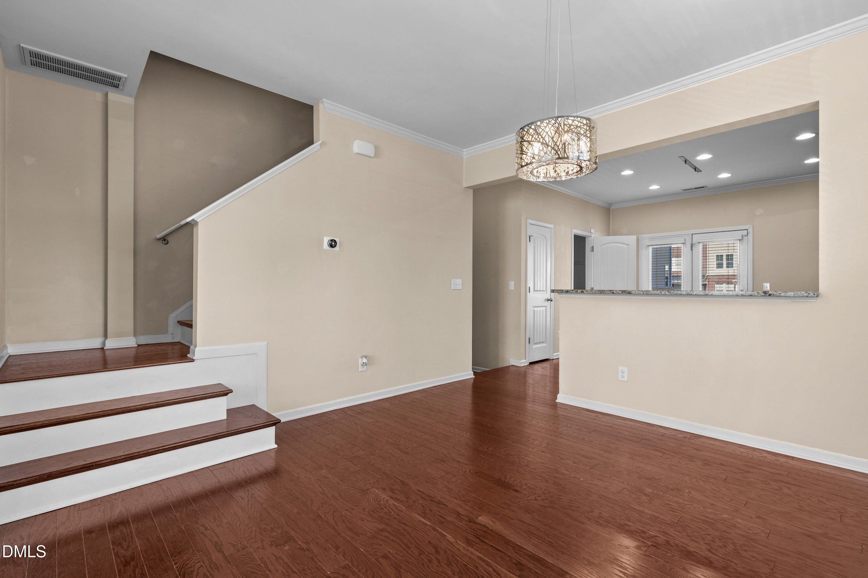 3017 Summerhouse Road Property Photo 13