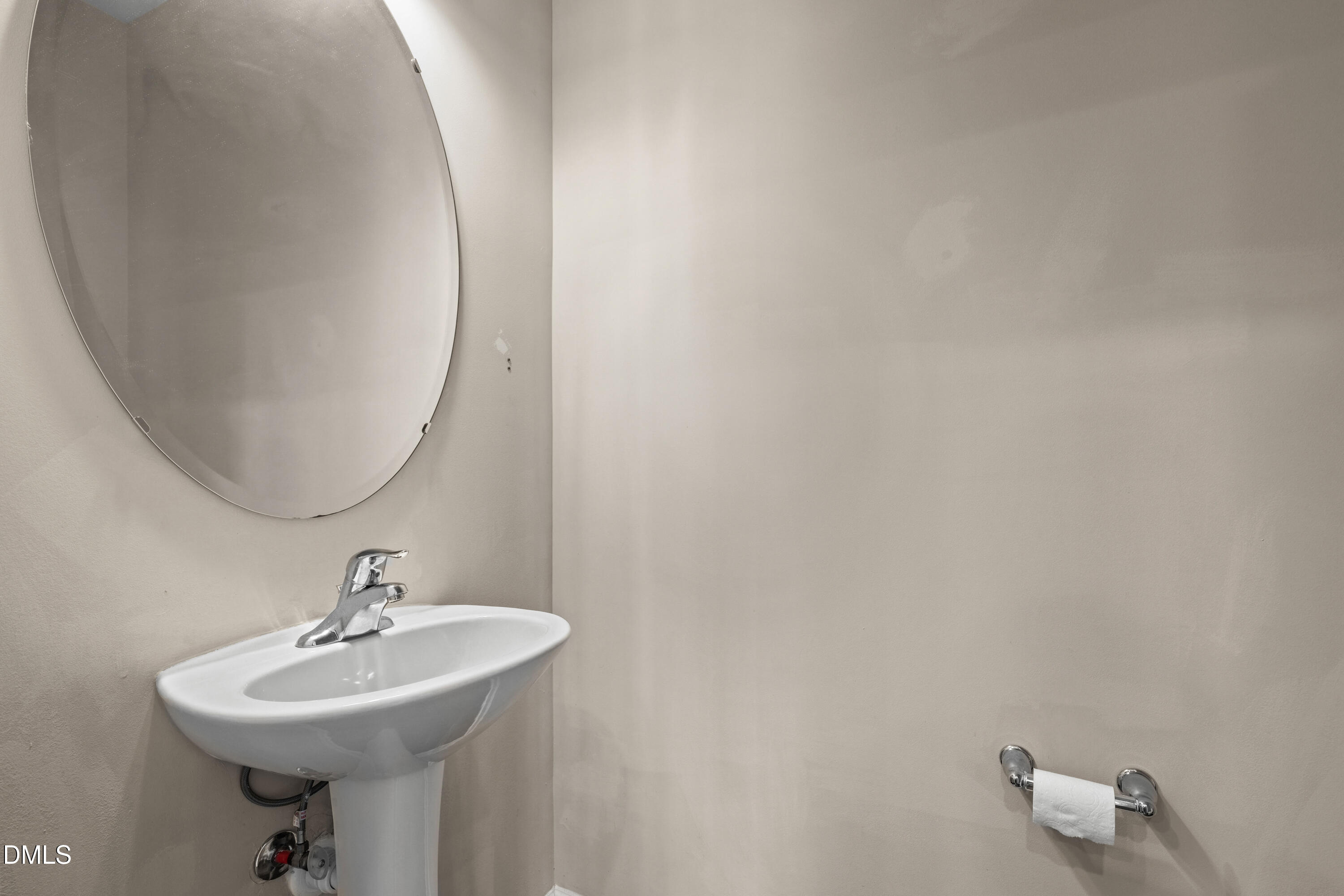 3017 Summerhouse Road Property Photo 17