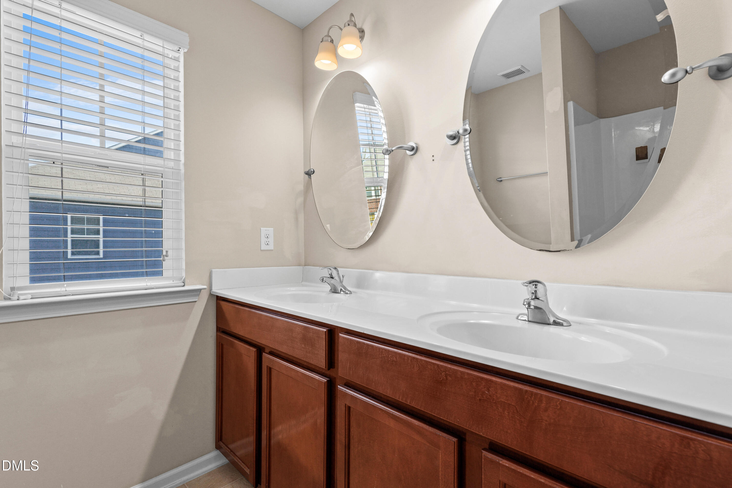 3017 Summerhouse Road Property Photo 21
