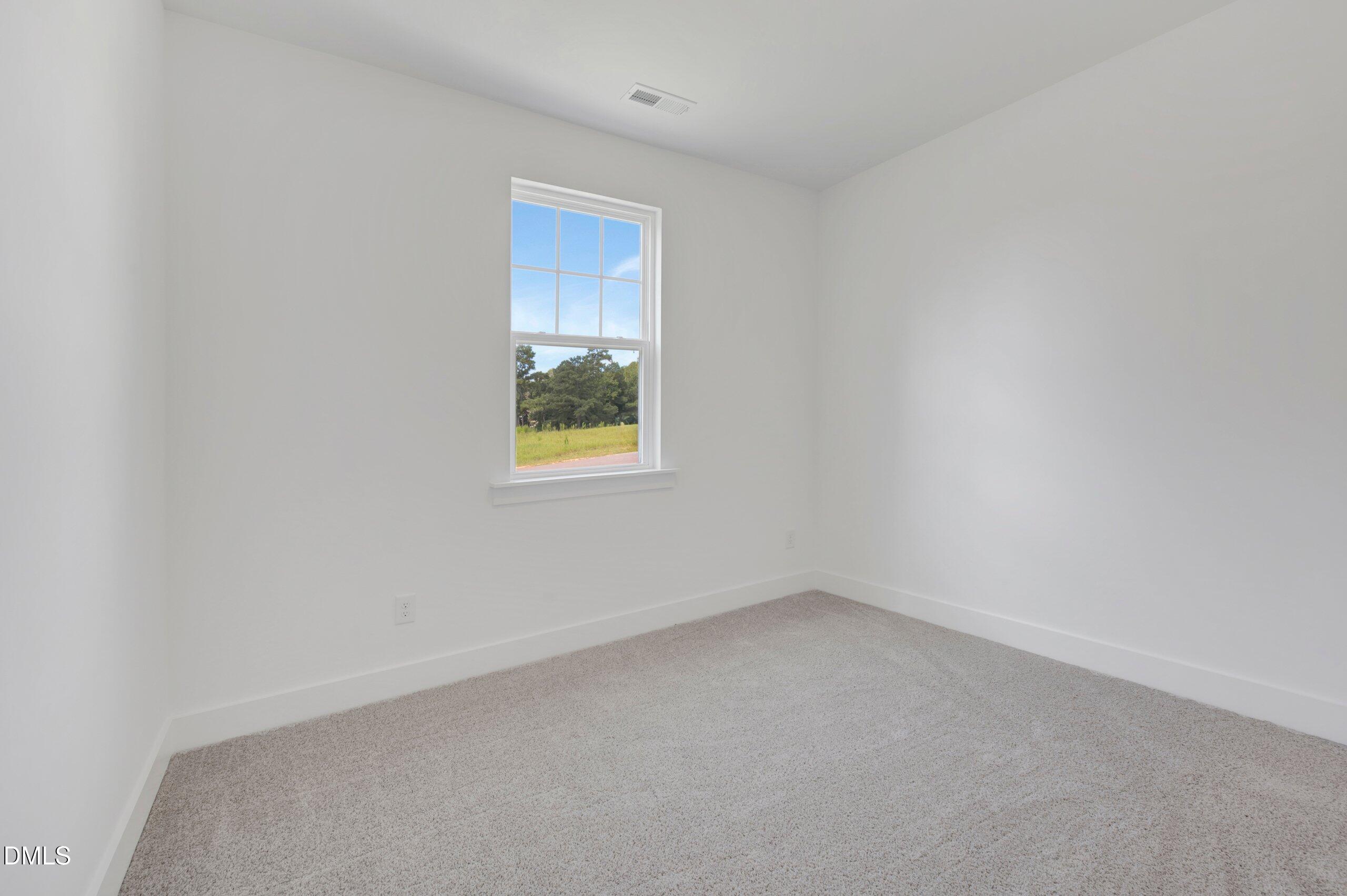 144 Golfview Avenue Property Photo 14