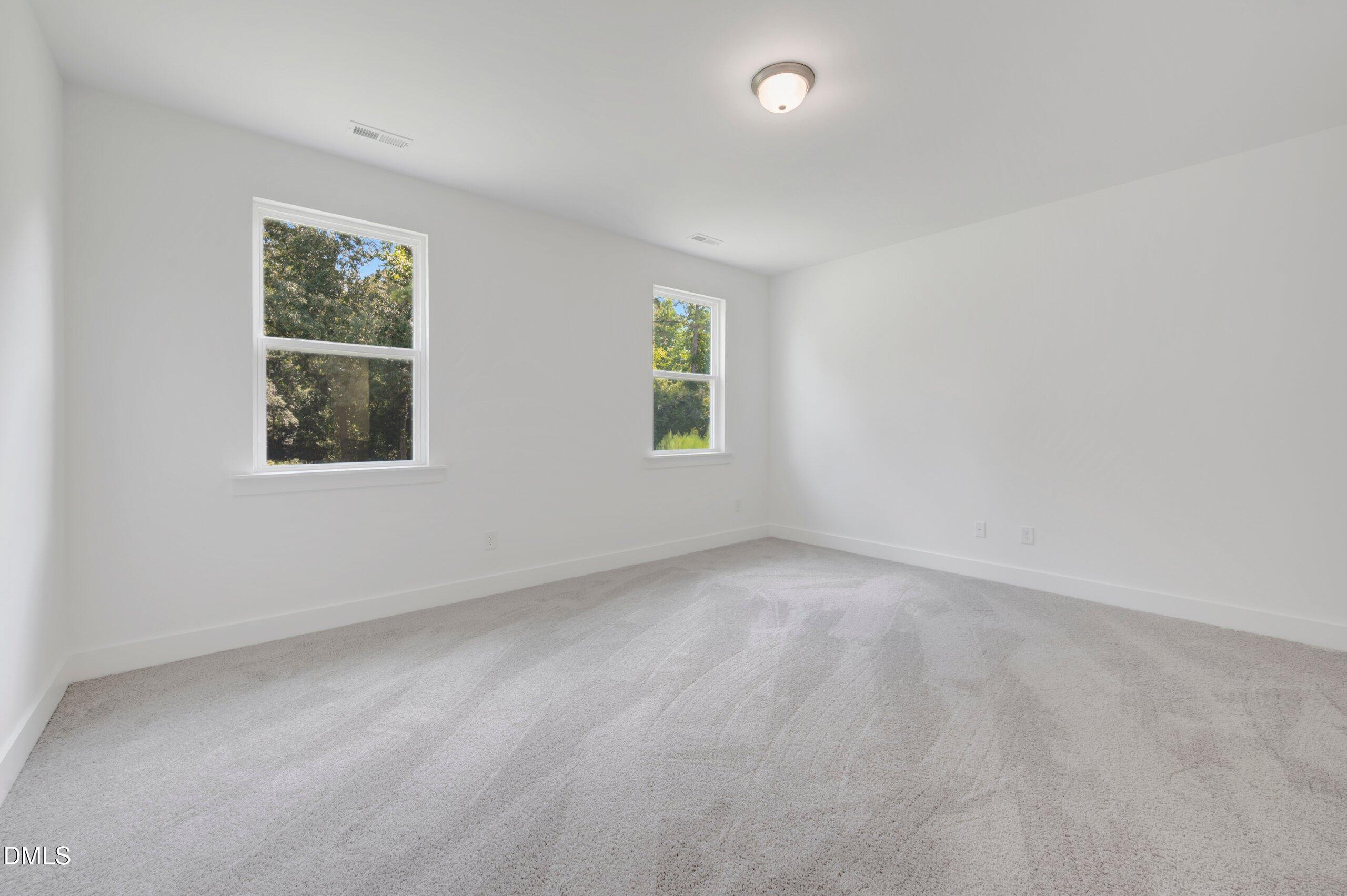 144 Golfview Avenue Property Photo 33