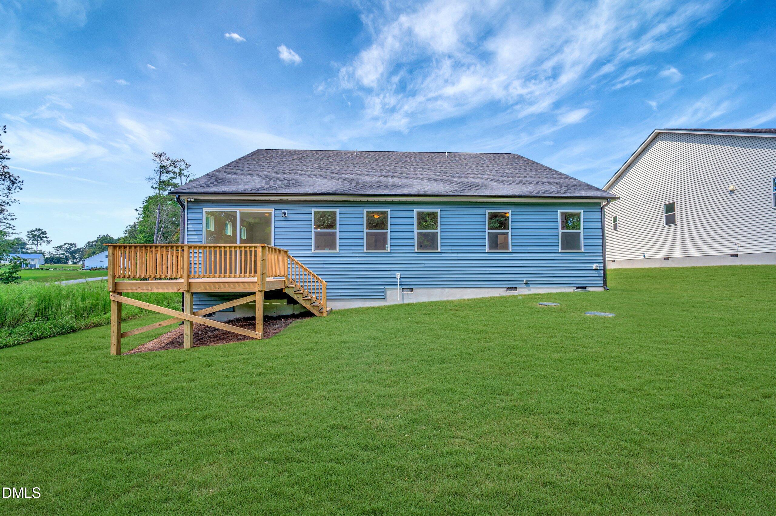 144 Golfview Avenue Property Photo 45