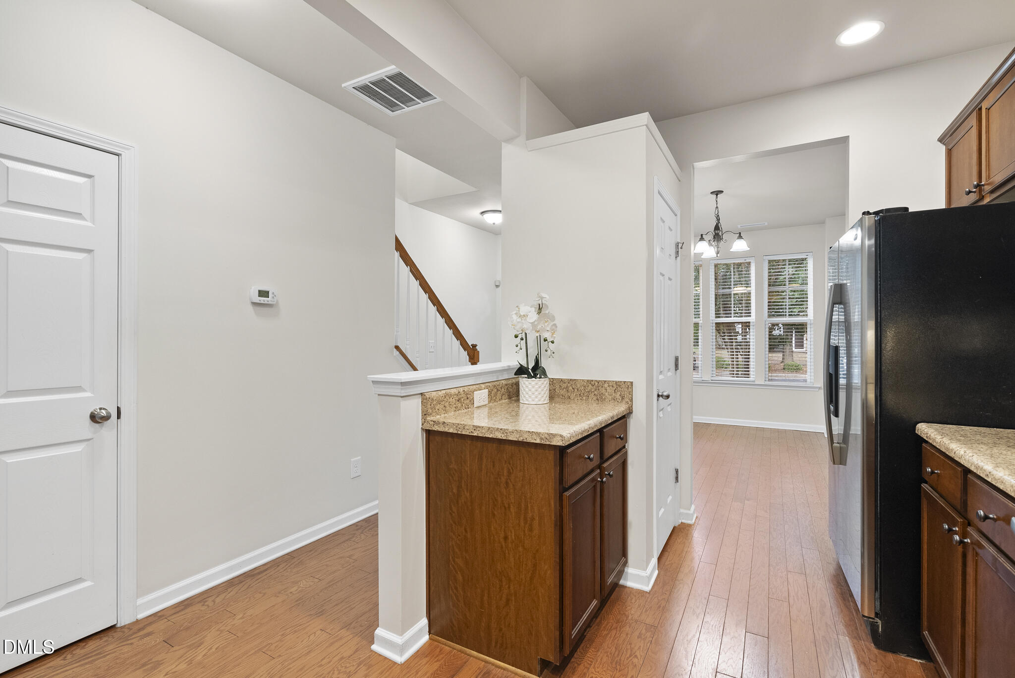 3002 Berkeley Springs Place Property Photo 11