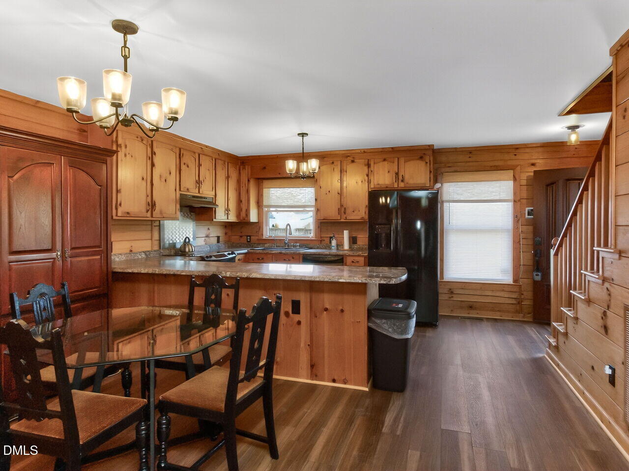 9759b Cleveland Road Property Photo 14