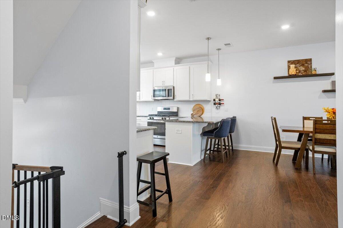 829 Winter Meadow Drive Property Photo 8