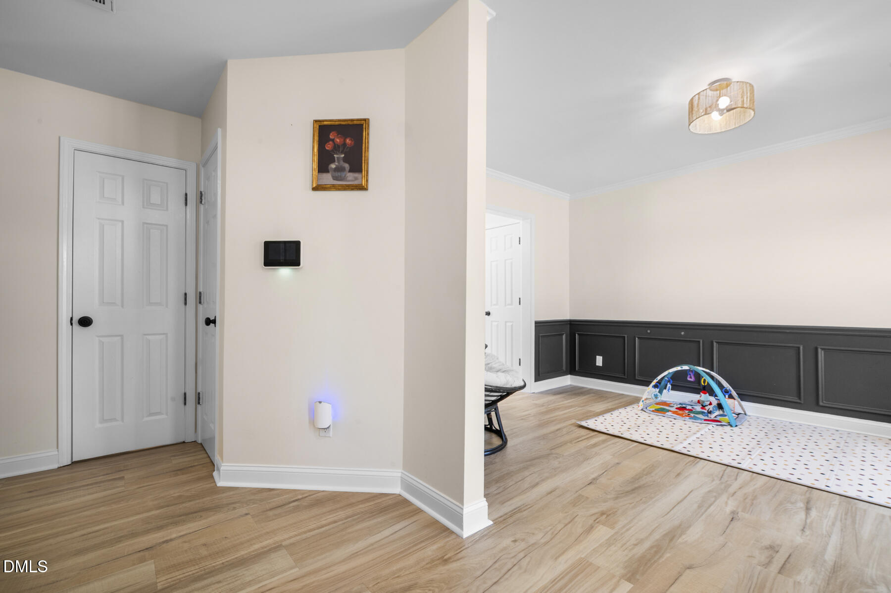 2201 Woodwyck Way Property Photo 4