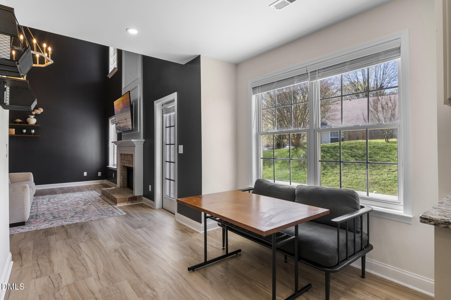 2201 Woodwyck Way Property Photo 10