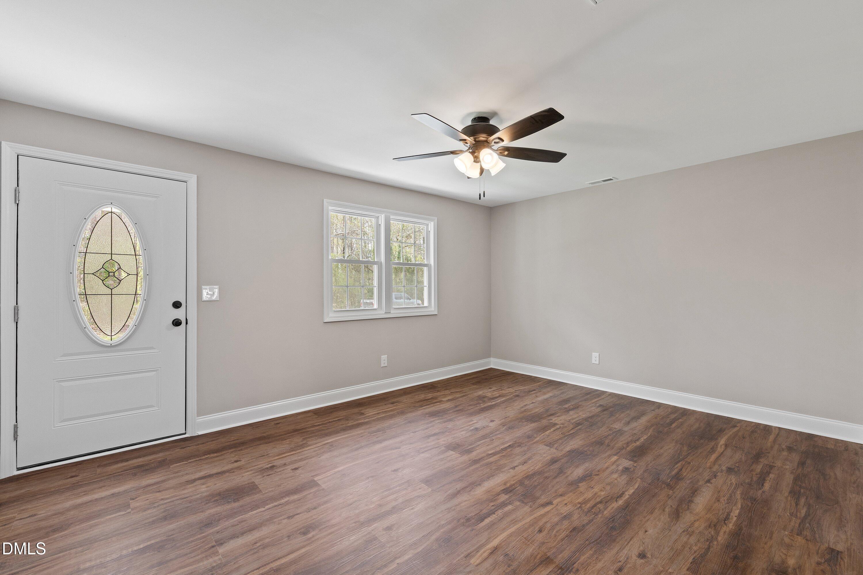 309 S Main Street Property Photo 9