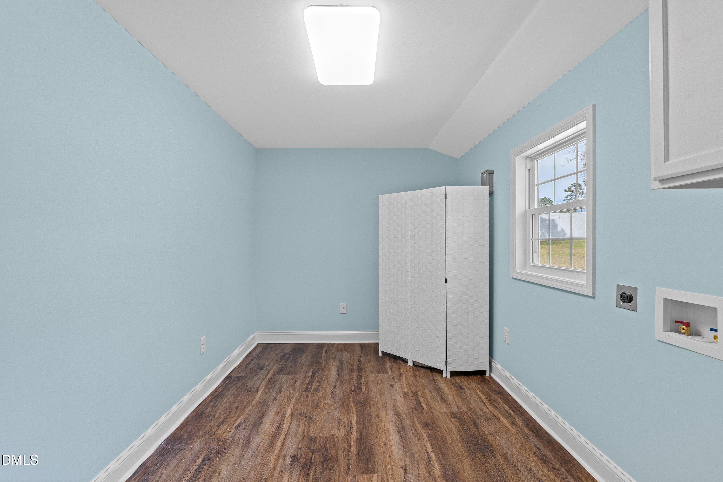309 S Main Street Property Photo 18