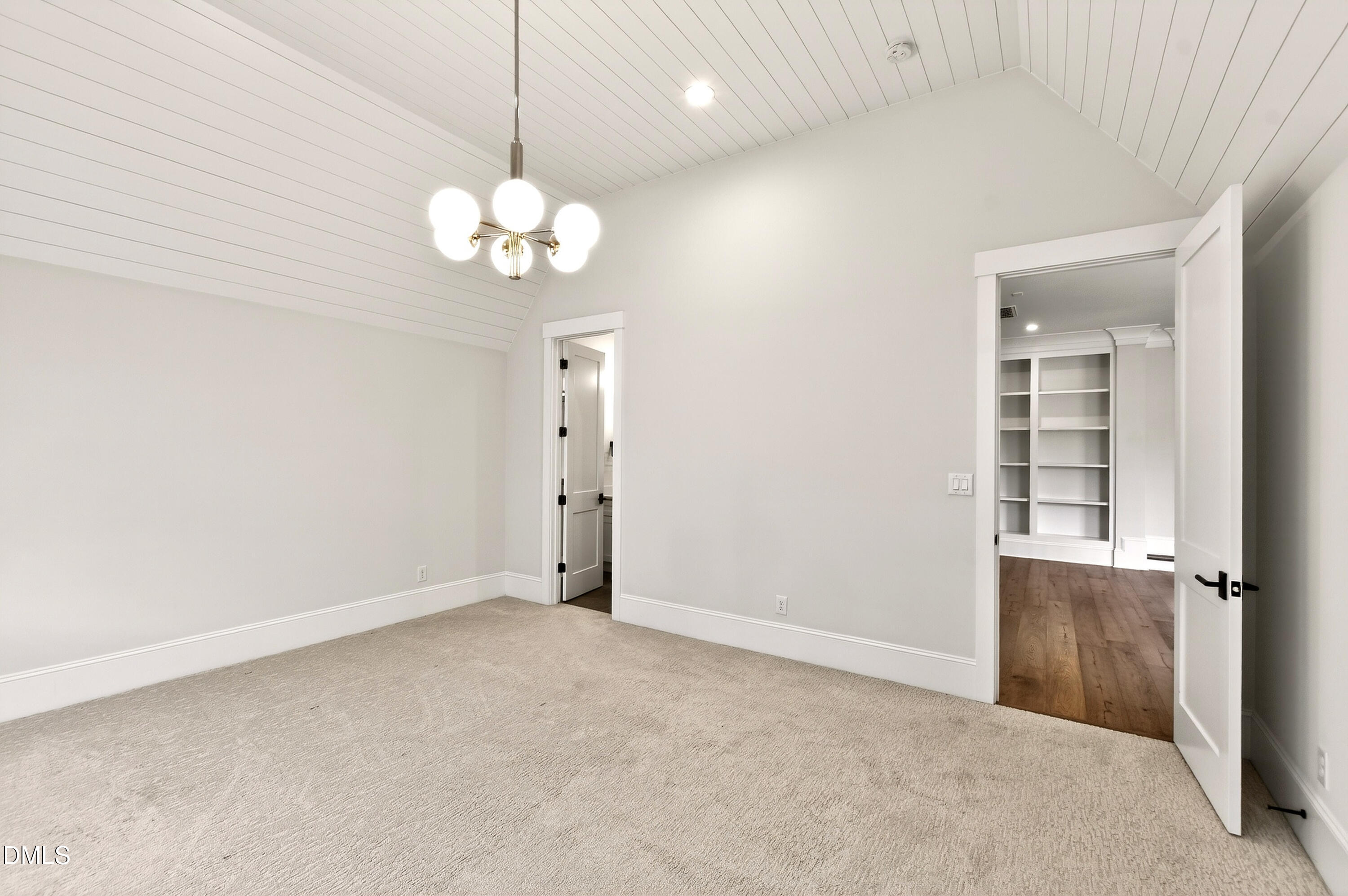 1608 Estate Valley Lane Property Photo 57