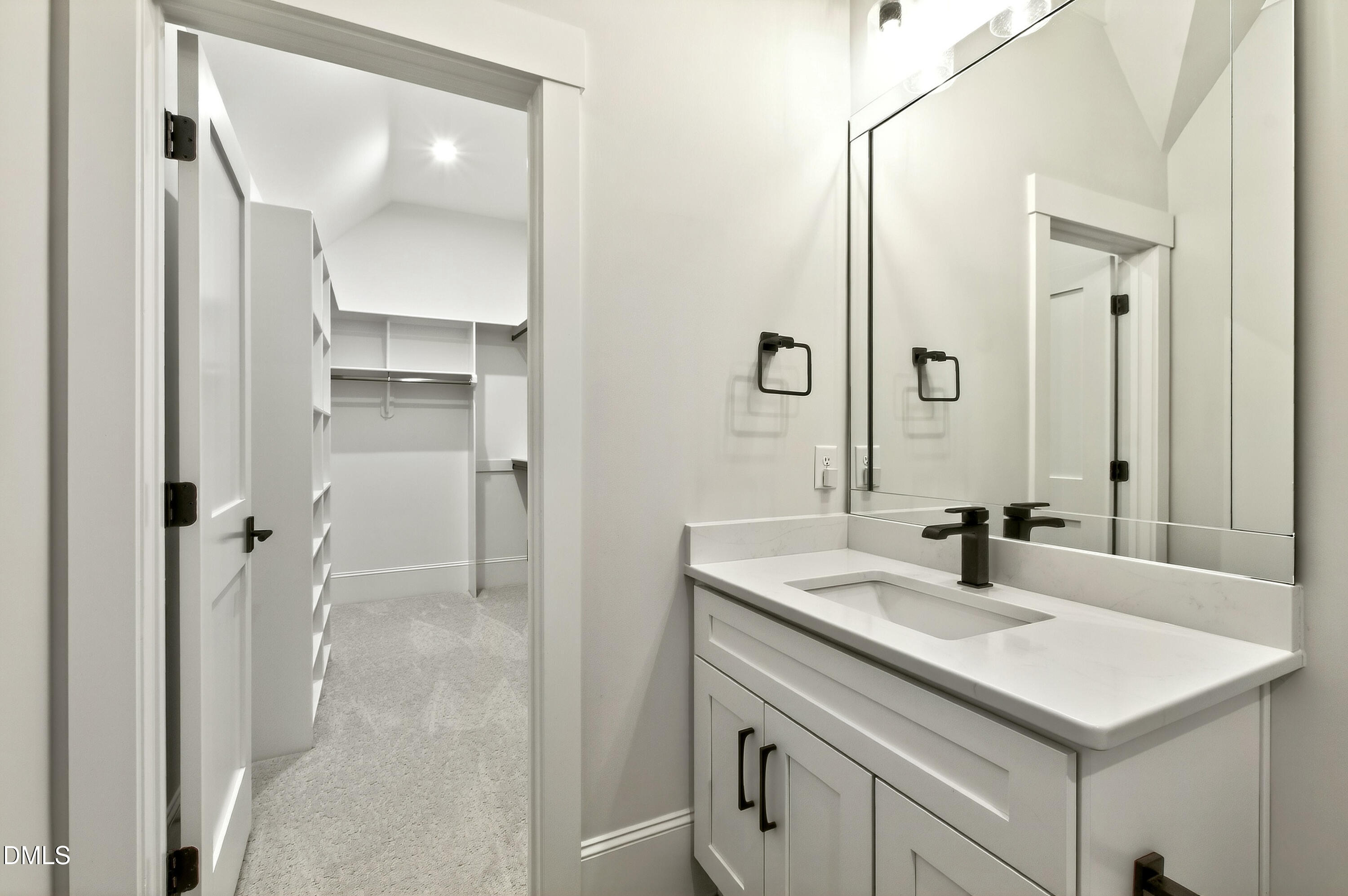 1608 Estate Valley Lane Property Photo 58