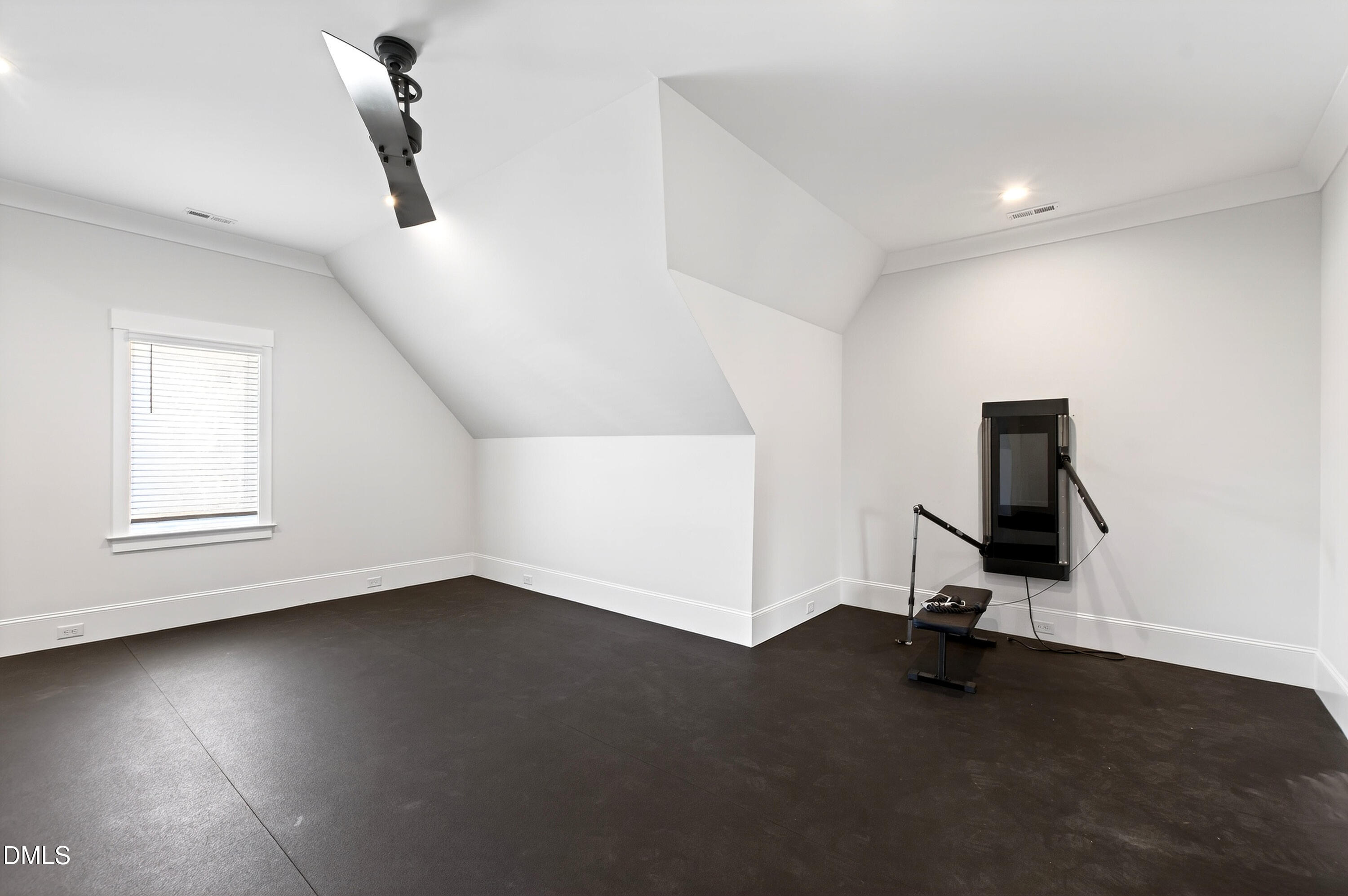 1608 Estate Valley Lane Property Photo 61