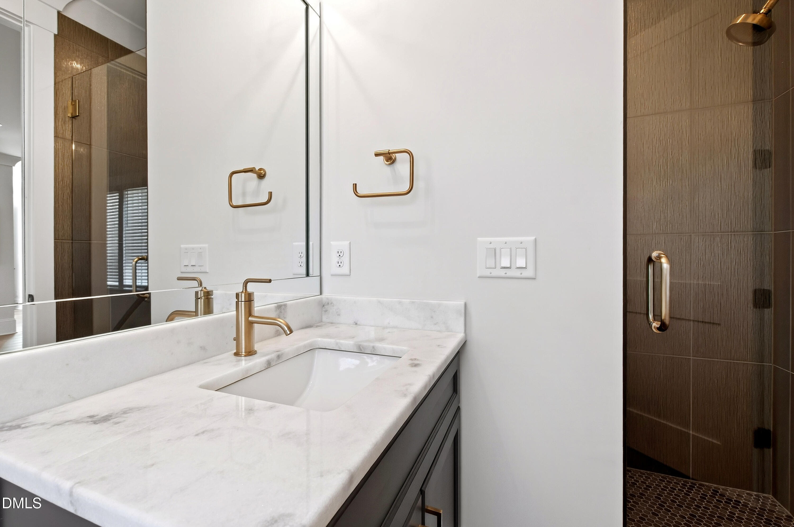 1608 Estate Valley Lane Property Photo 76
