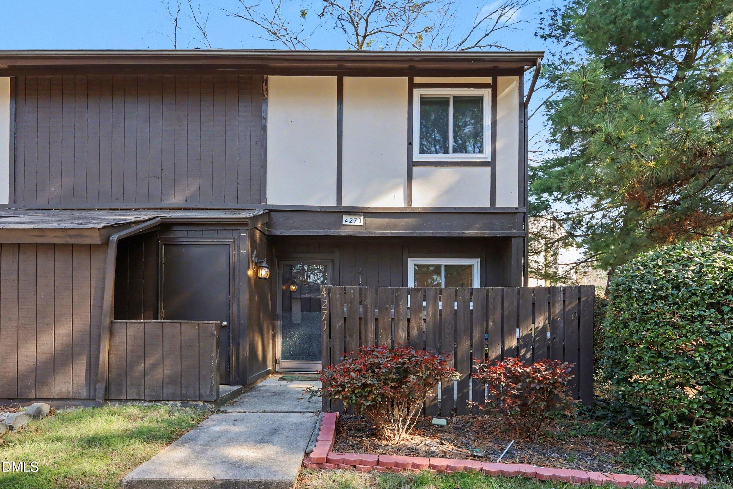 4271 Lake Ridge Drive Property Photo 1