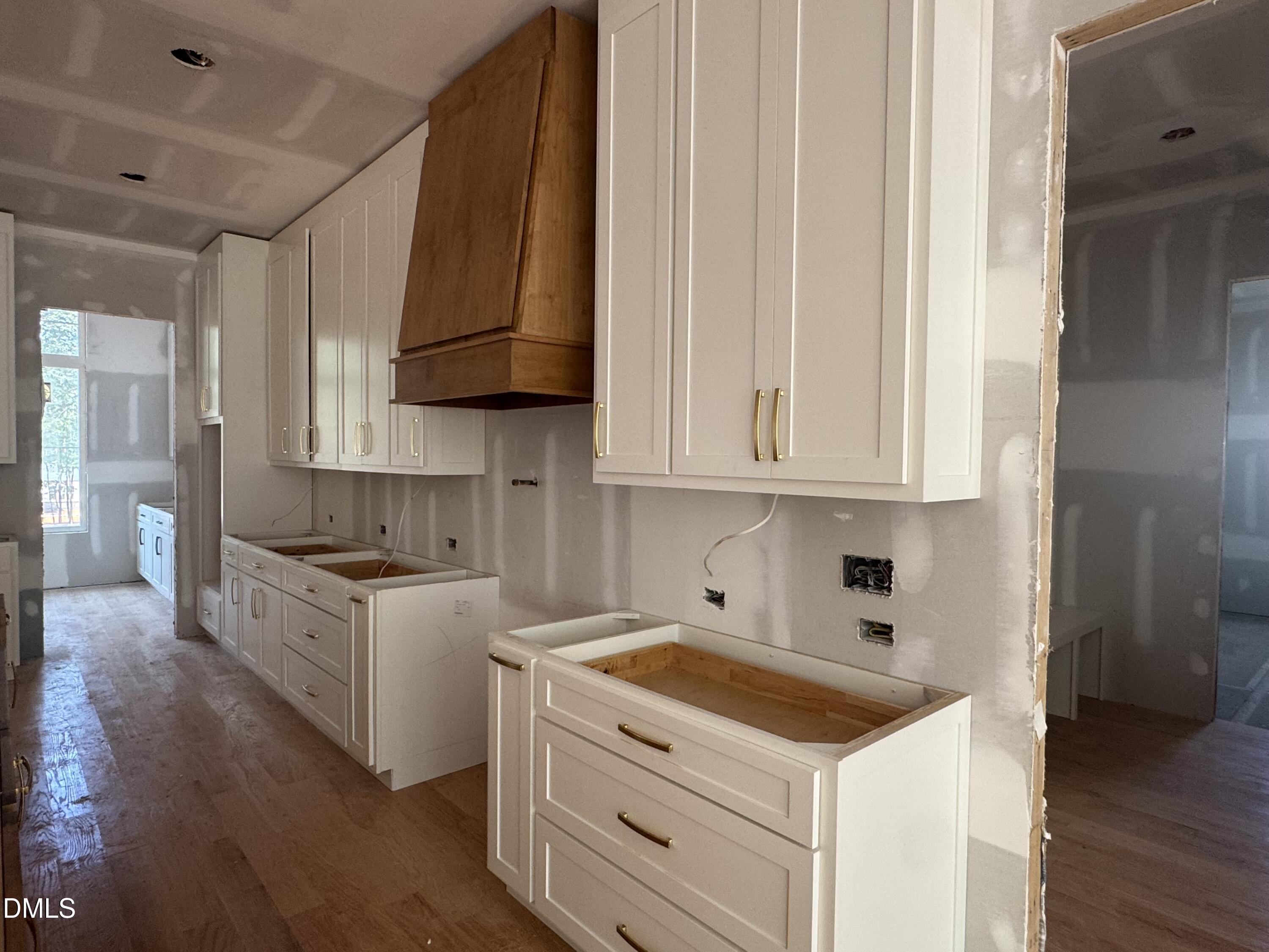 396 Mollie Meadow Drive Property Photo 5