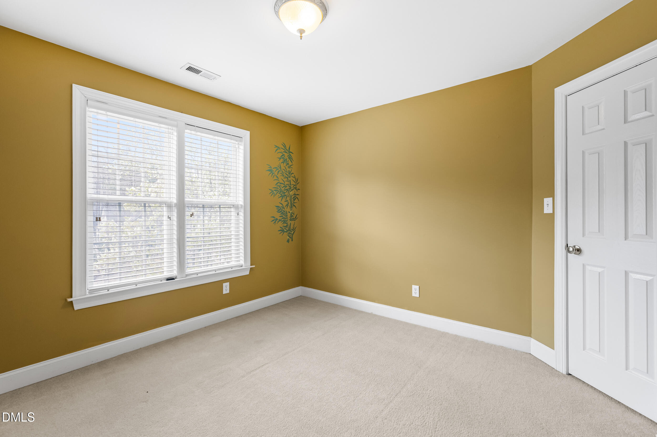 103 Bowers Lane Property Photo 25