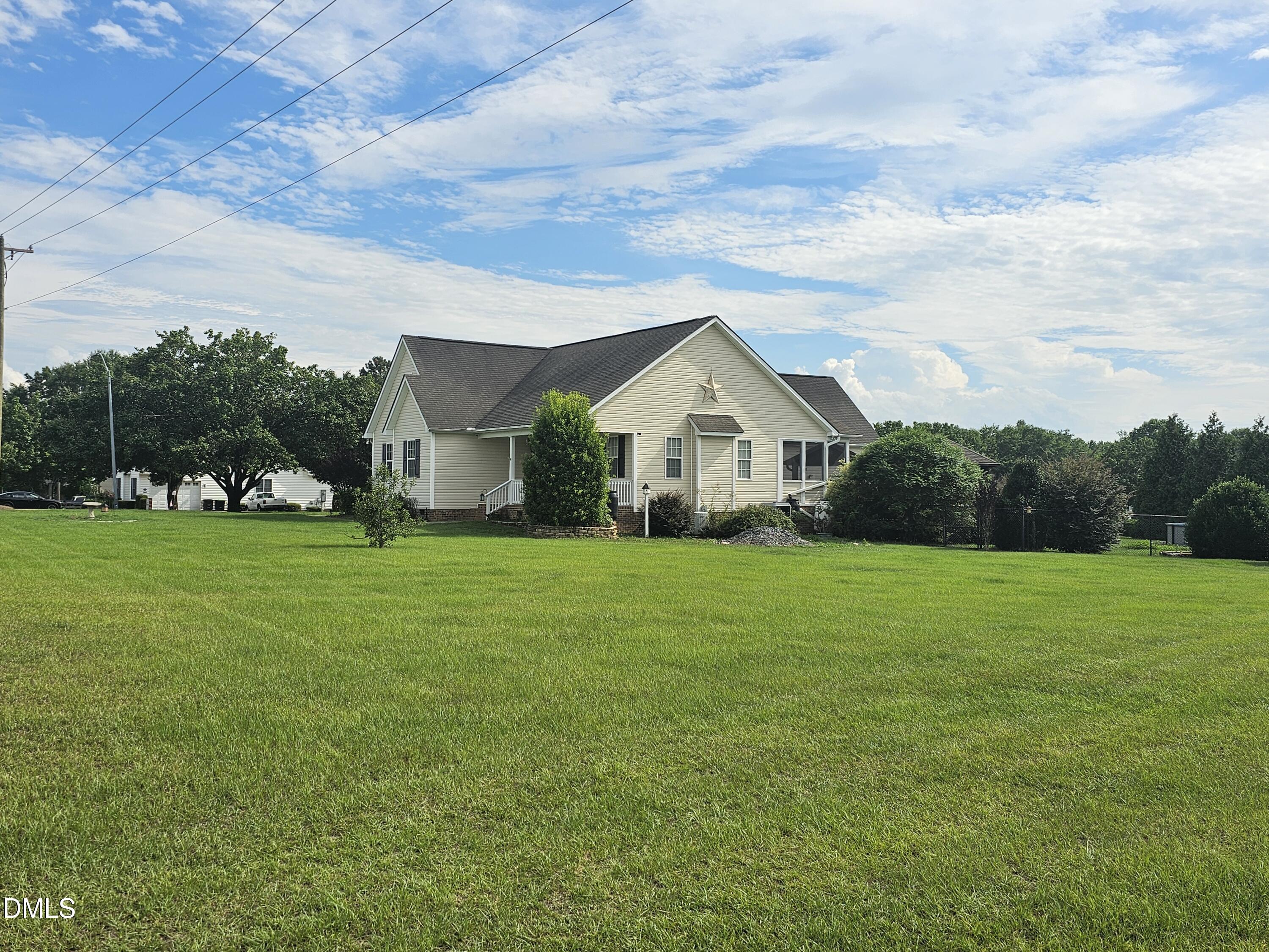 40 Wild Winds Drive Property Photo 1