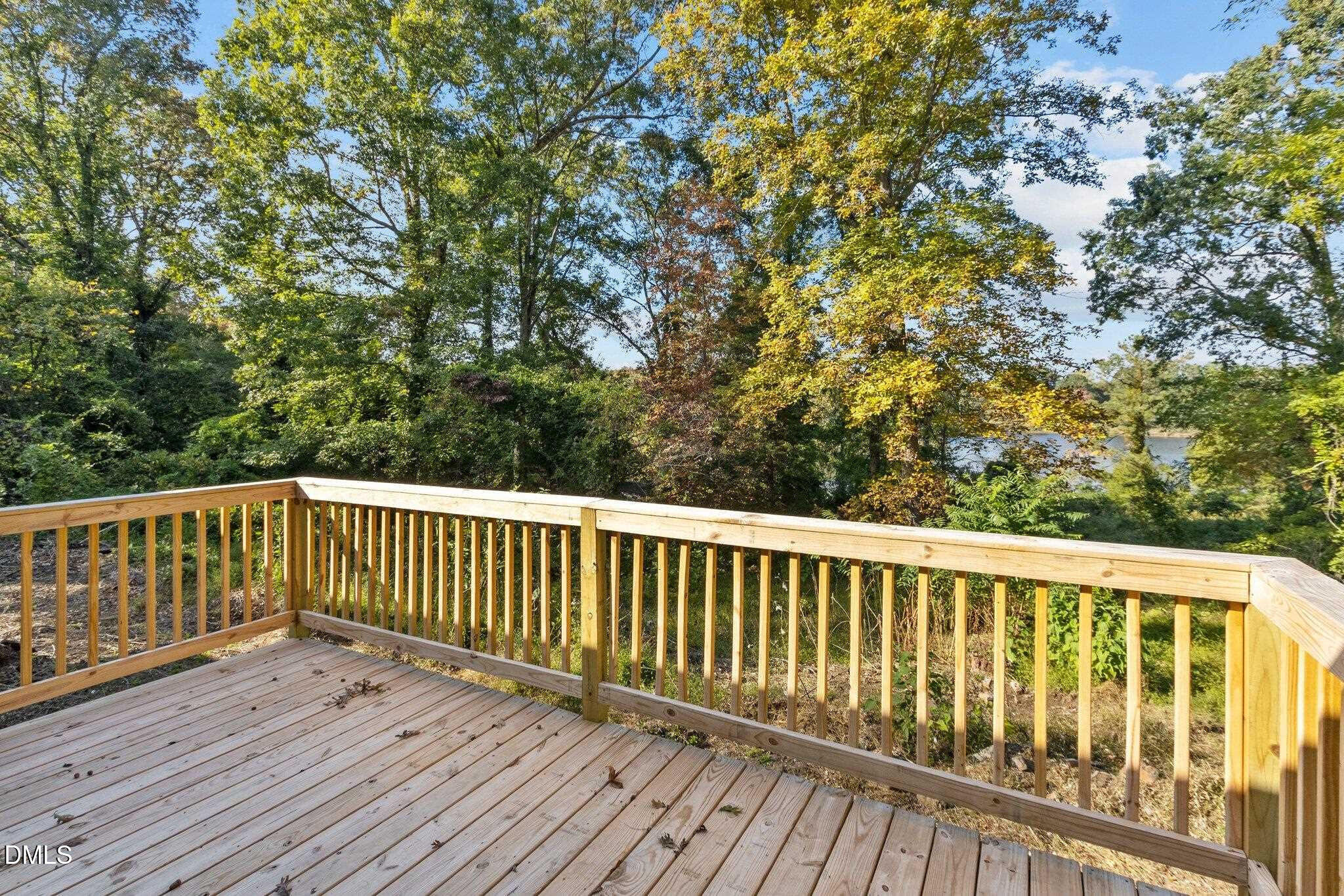 1025 Lakeside Drive Property Photo 33