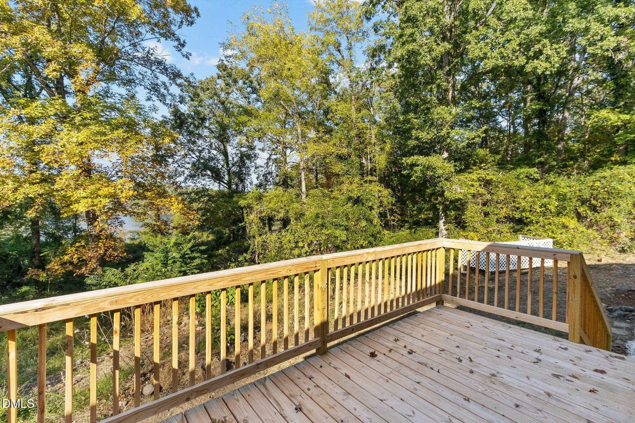 1025 Lakeside Drive Property Photo 34