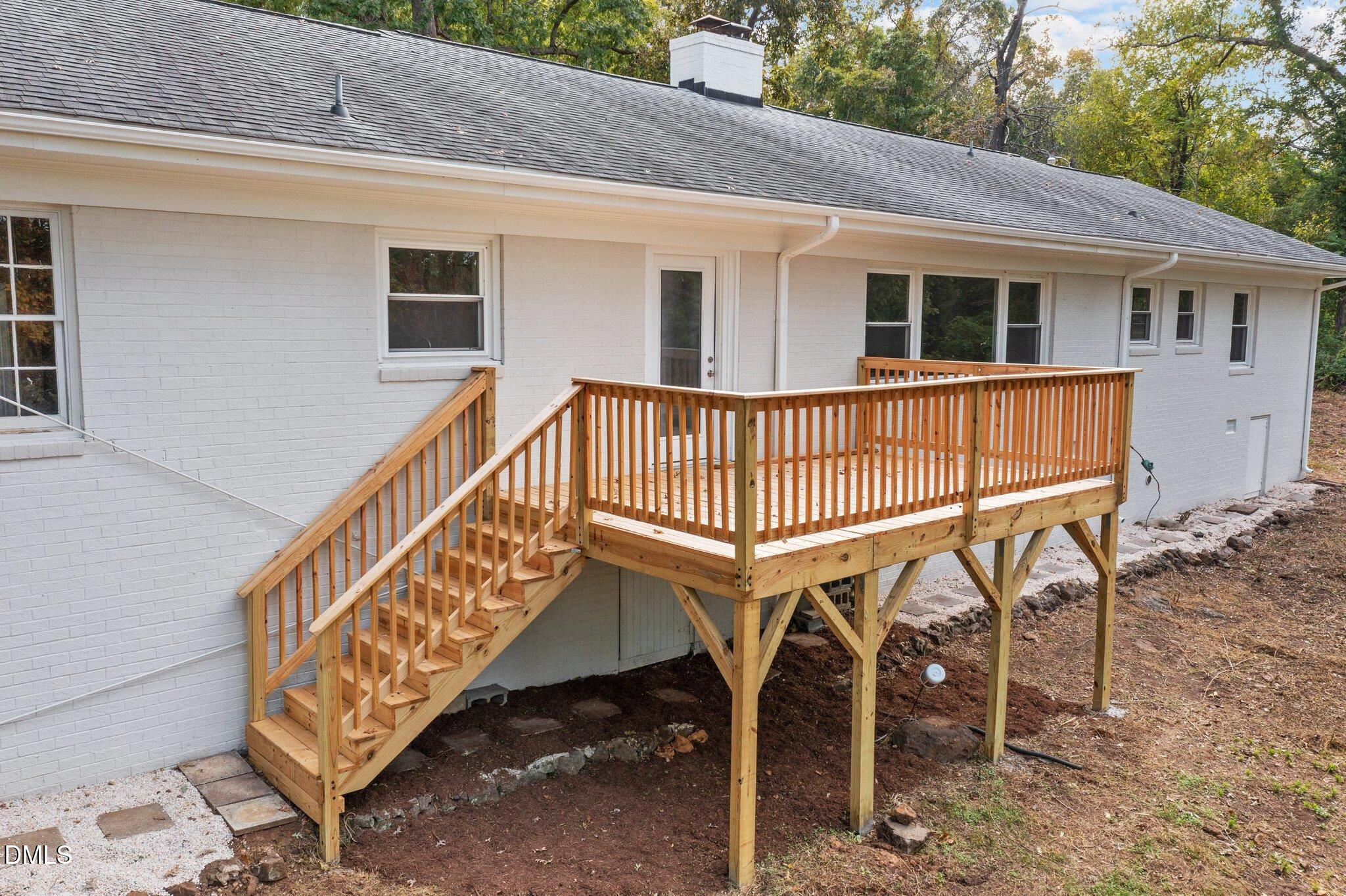 1025 Lakeside Drive Property Photo 36
