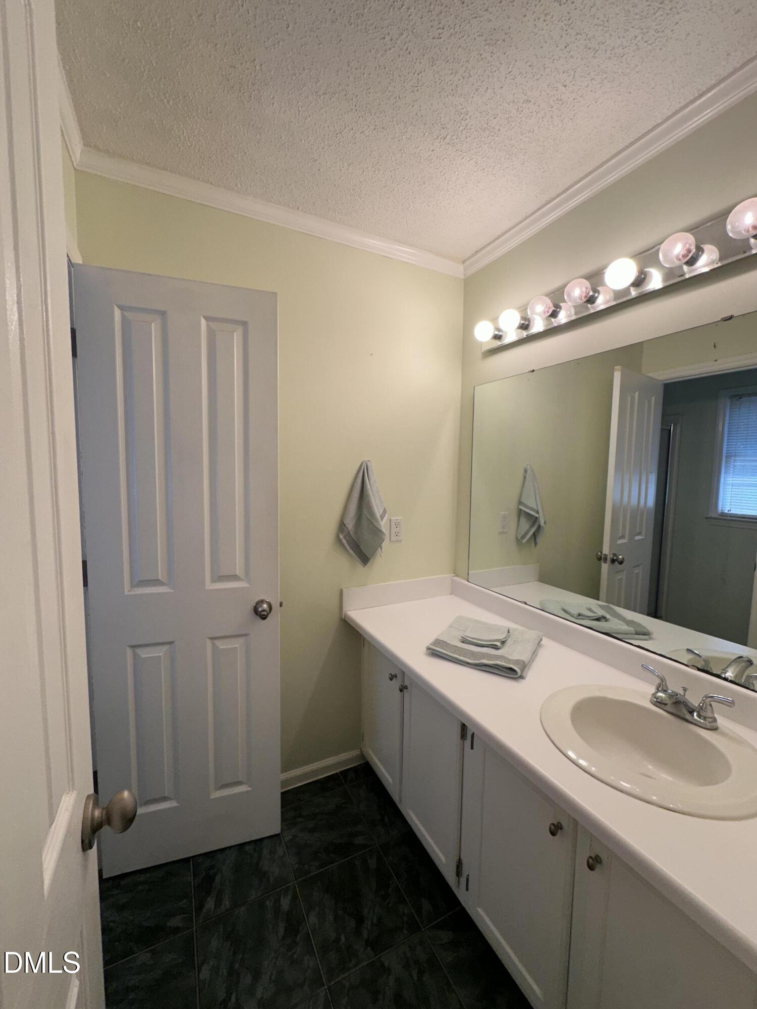 2301 Ruddy Road Property Photo 11