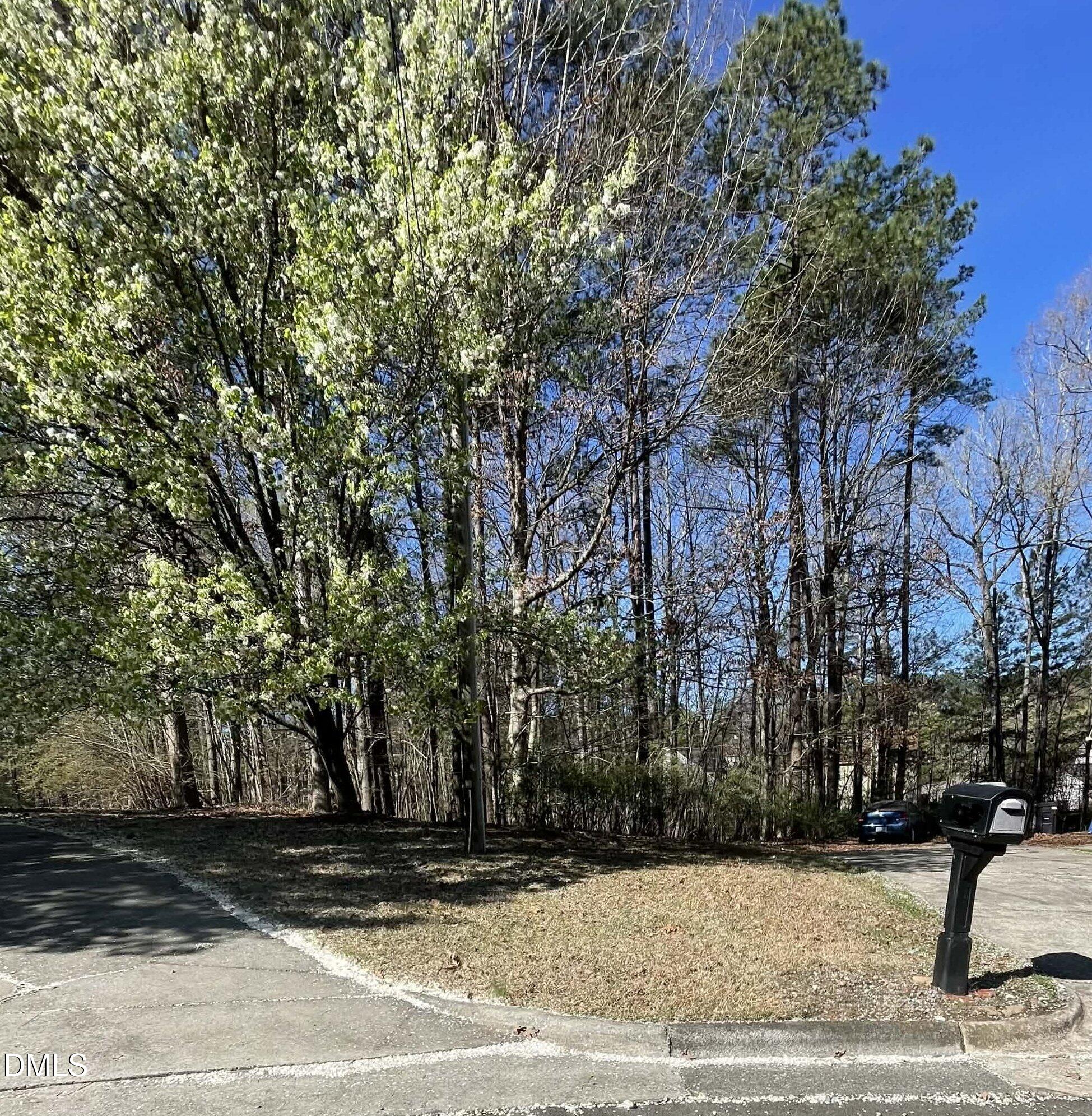 4824 Bay Point Drive Property Photo 1