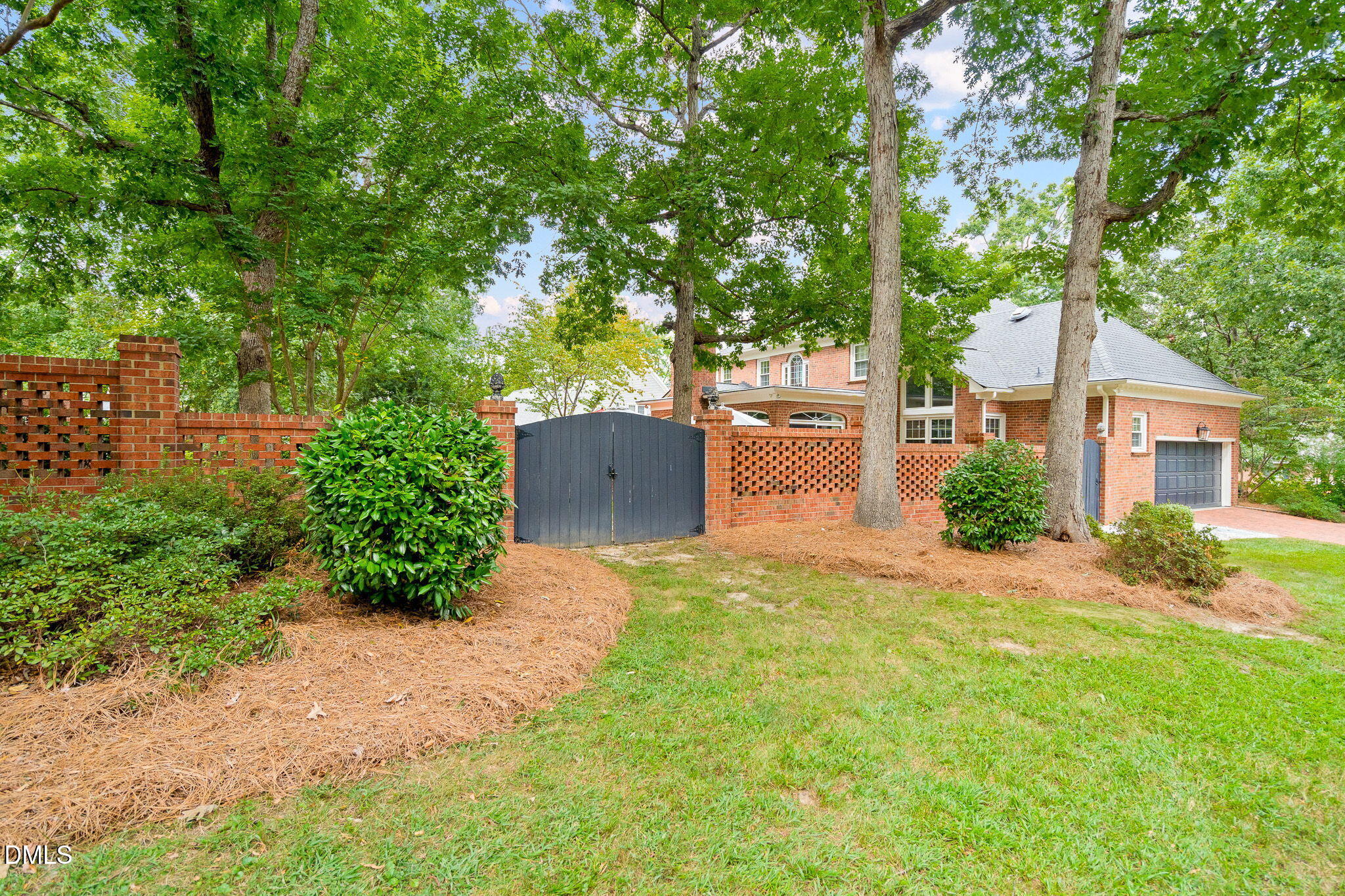 2306 Hickory Avenue Property Photo 47