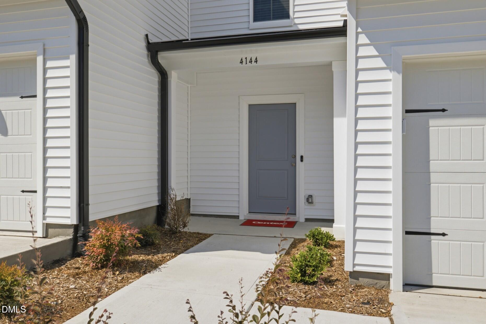 4144 Rustic Ridge Drive Property Photo 4