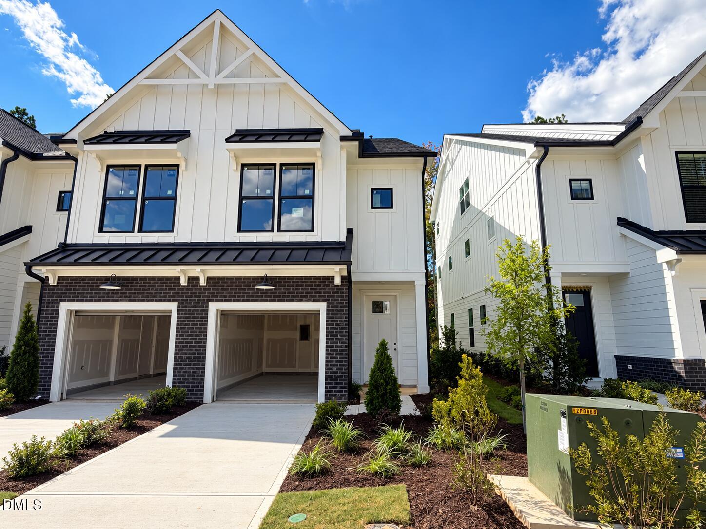 620 Cable Court Property Photo 1