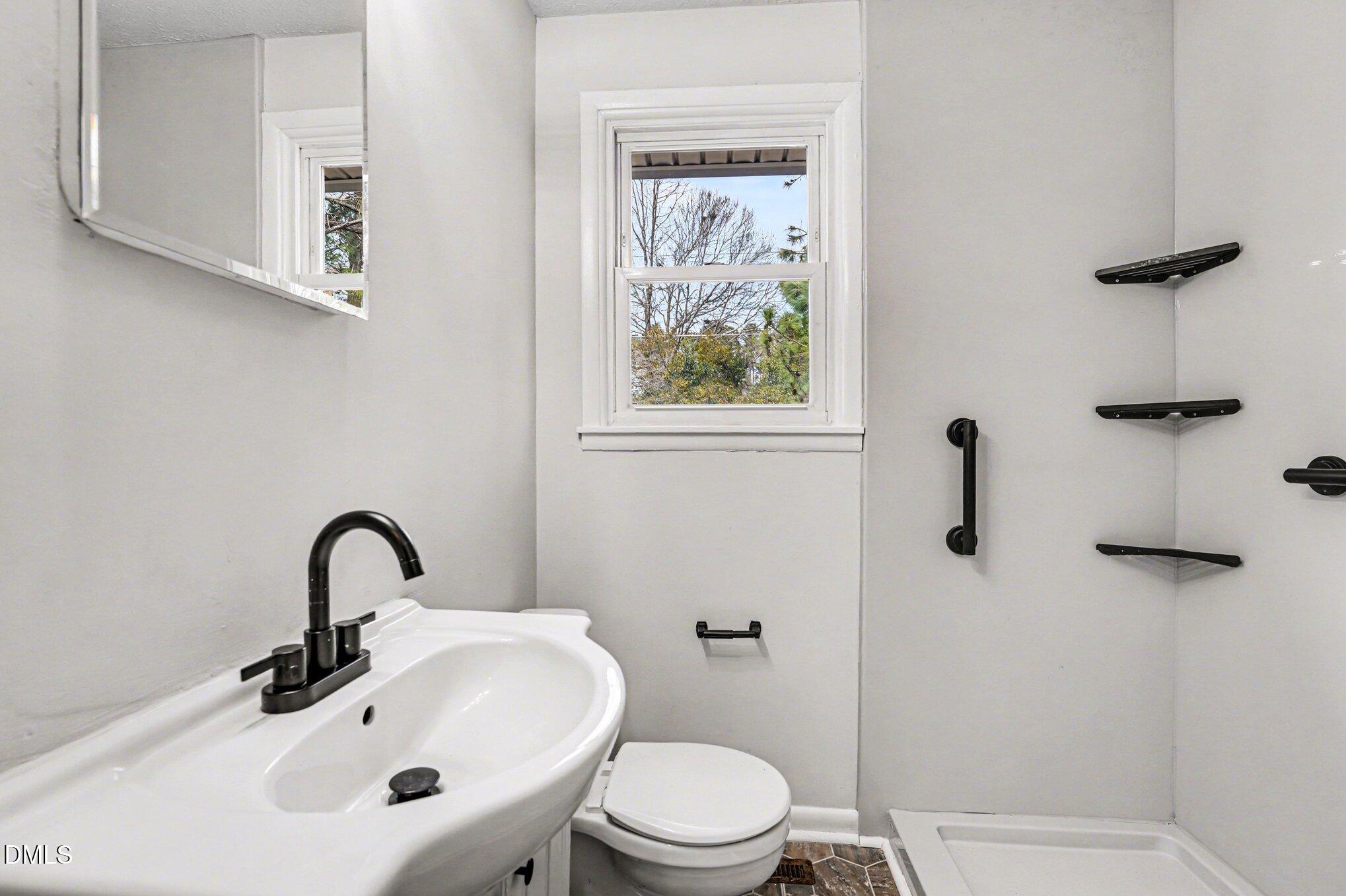 405 Quail Drive Property Photo 14