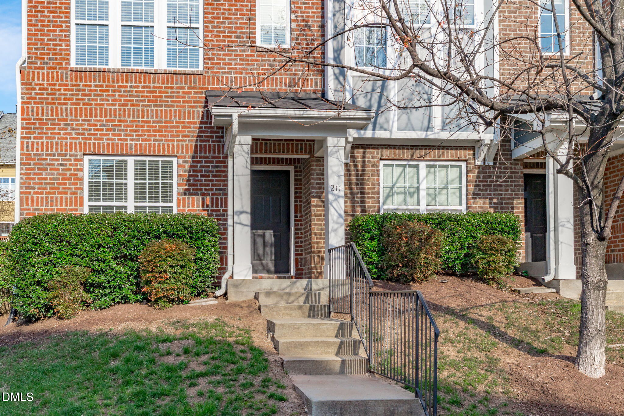 211 Michigan Avenue Property Photo 5