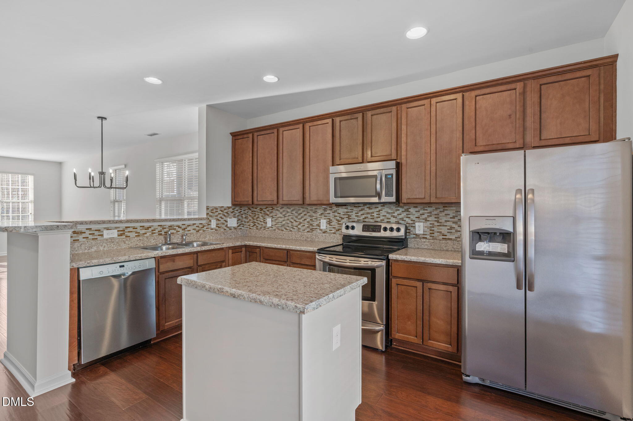 211 Michigan Avenue Property Photo 9