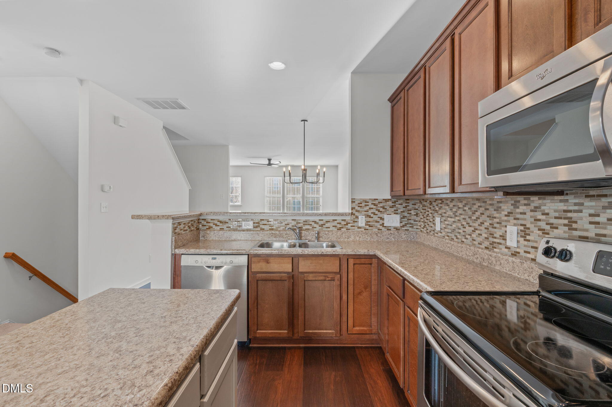 211 Michigan Avenue Property Photo 12
