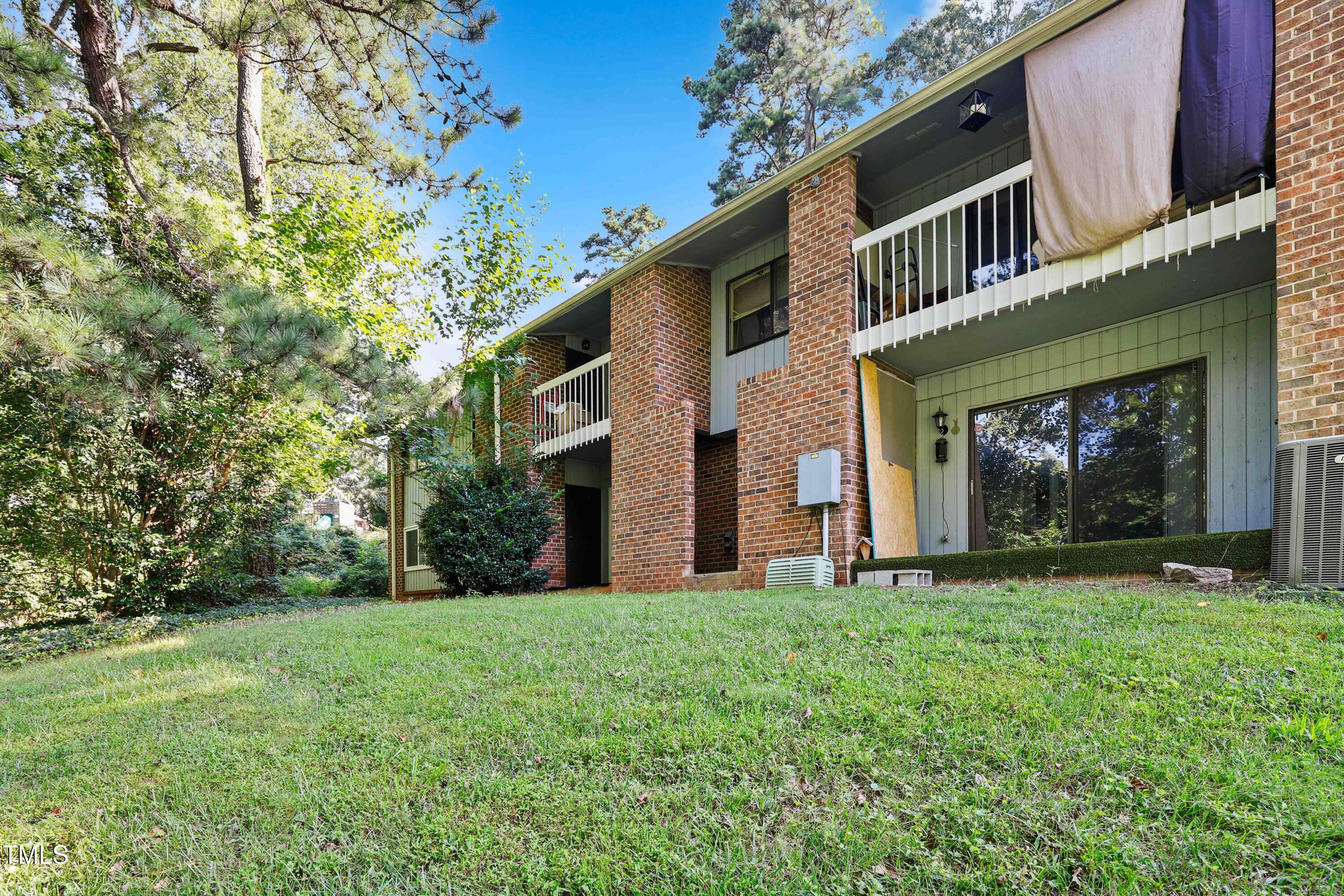 1010 Sandlin Place C Property Photo 22