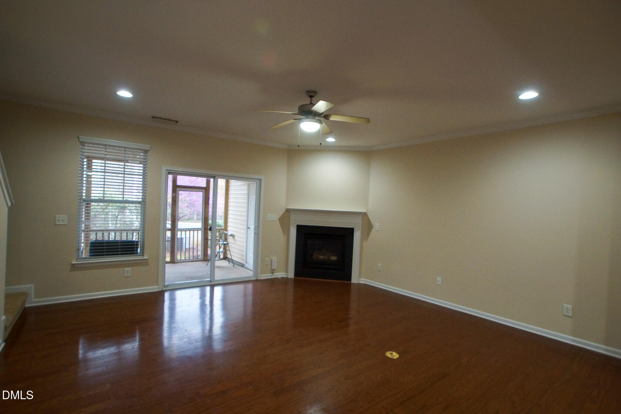 2404 Swans Rest Way Property Photo 2